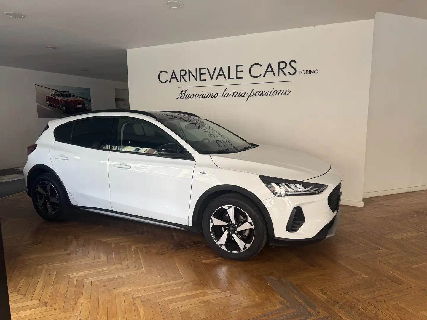 Ford Focus 1.0 ecoboost h ST-Line 125cv powershift Bianco - 2