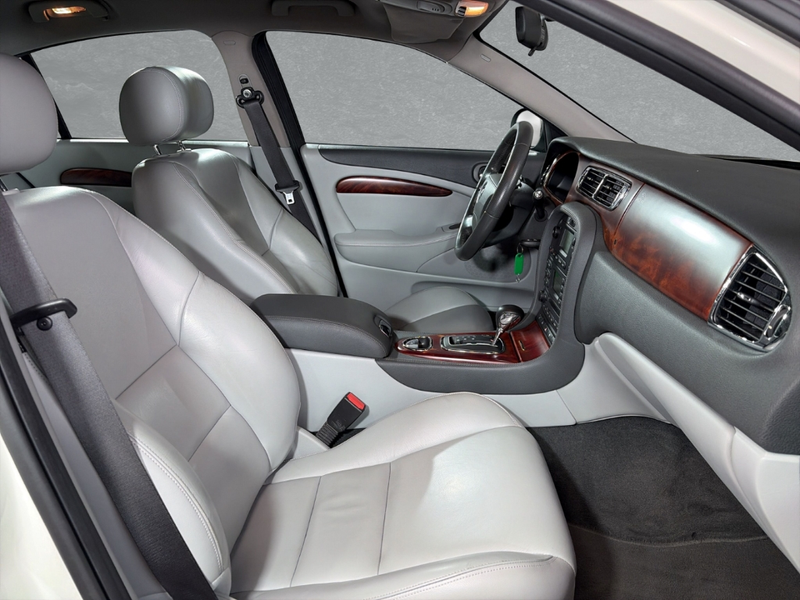 Jaguar S-Type 2.7 V6 Diesel im Kundenauftrag Xenon e-Sitze SHZ A — photo 3