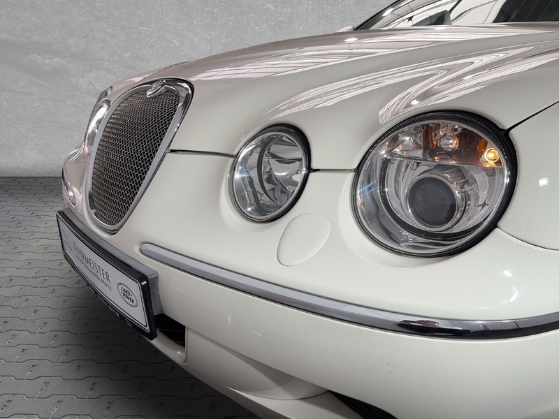 Jaguar S-Type 2.7 V6 Diesel im Kundenauftrag Xenon e-Sitze SHZ A — photo 13