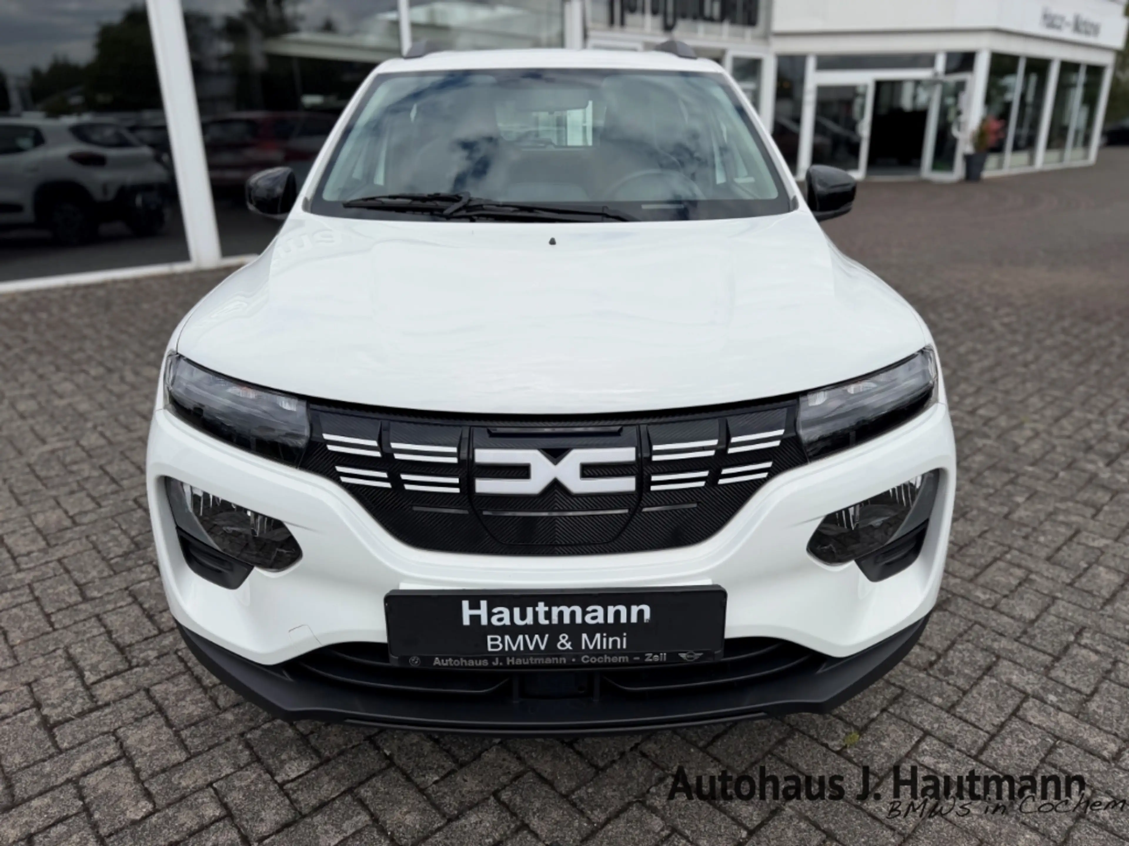 Dacia Spring Electric Essential *1.HAND*NAVI*RFK*CCS* — photo 2