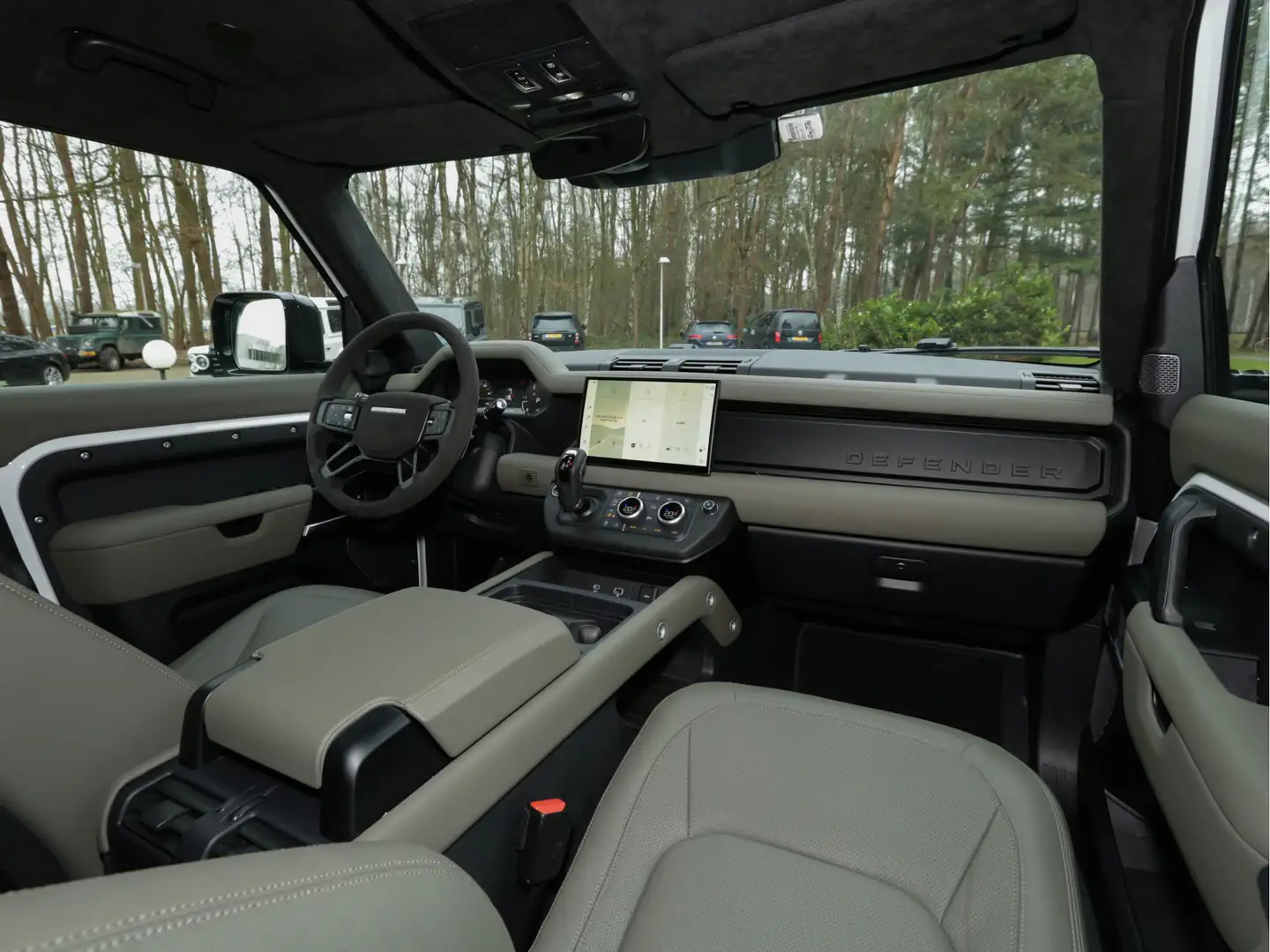 Land Rover Defender 110 3.0 D350 110 SE Urban X-dynamic Blanc - 2