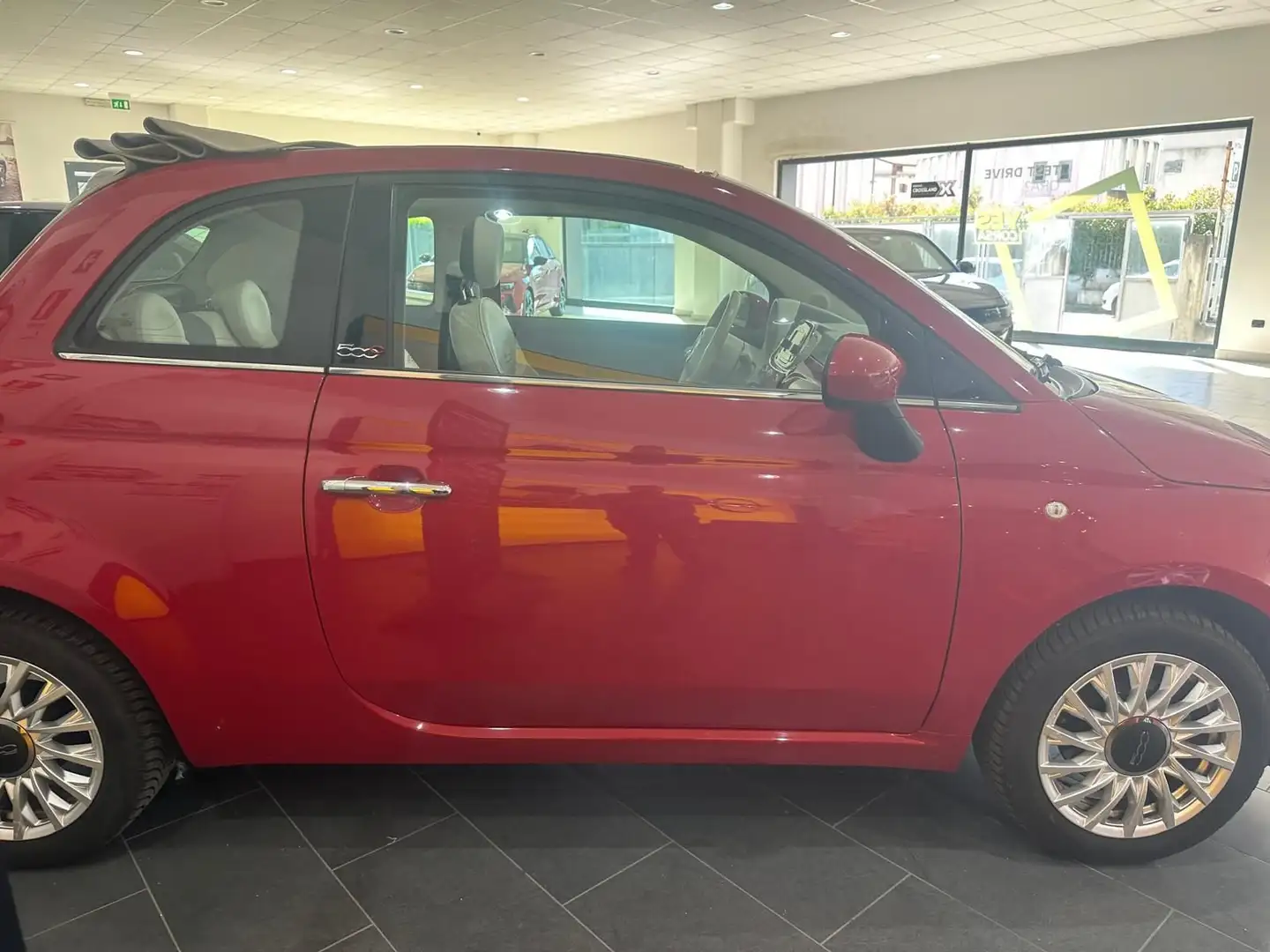 Fiat 500C 1.2 Lounge Rot - 2