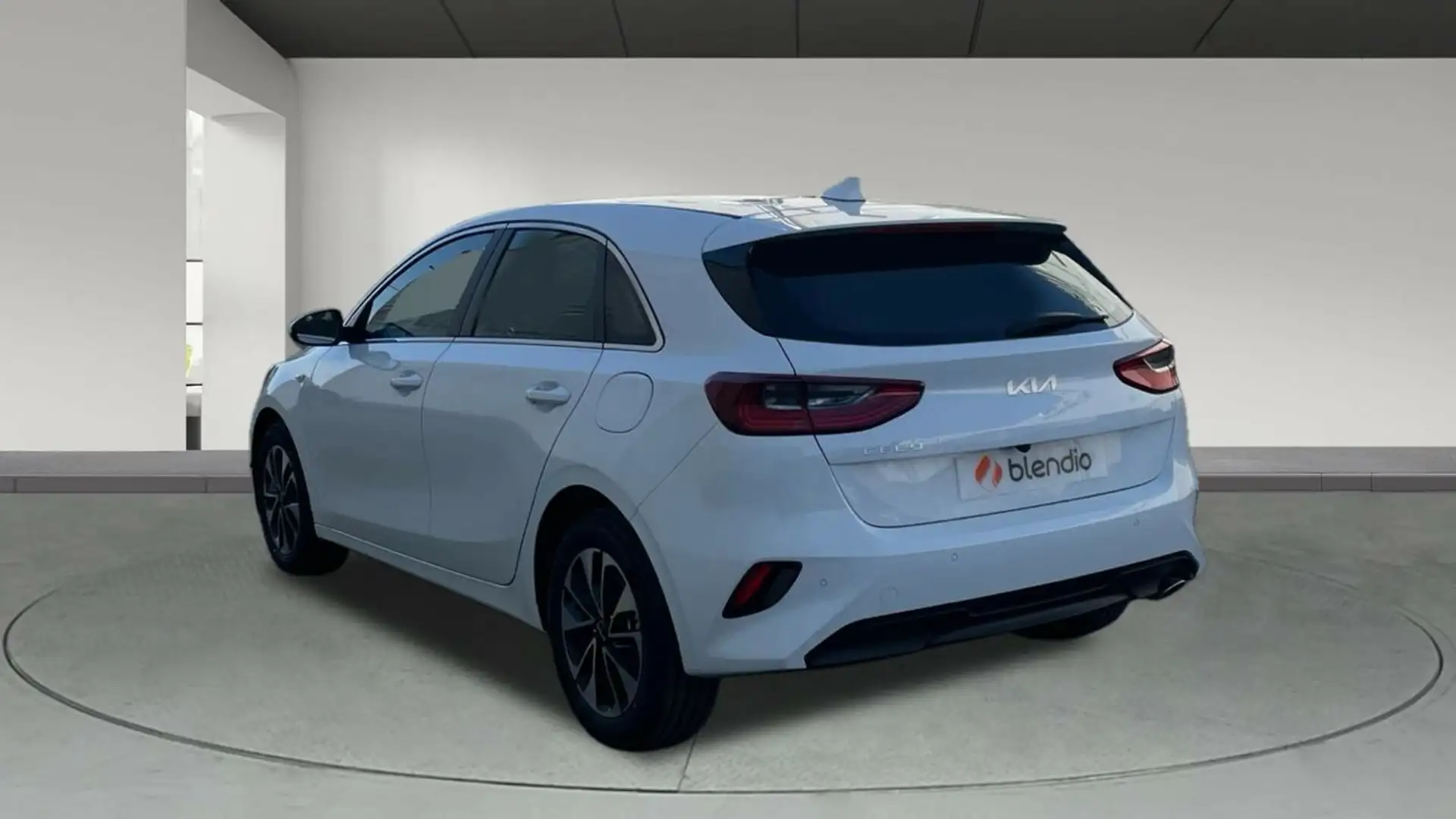 Kia Ceed / cee'd 1.0 T-GDI Drive 100 Blanco - 2