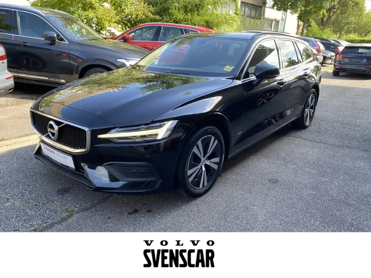 Volvo V60 Momentum Pro B4 Diesel EU6d Navi digitales Cockpit Noir - 1