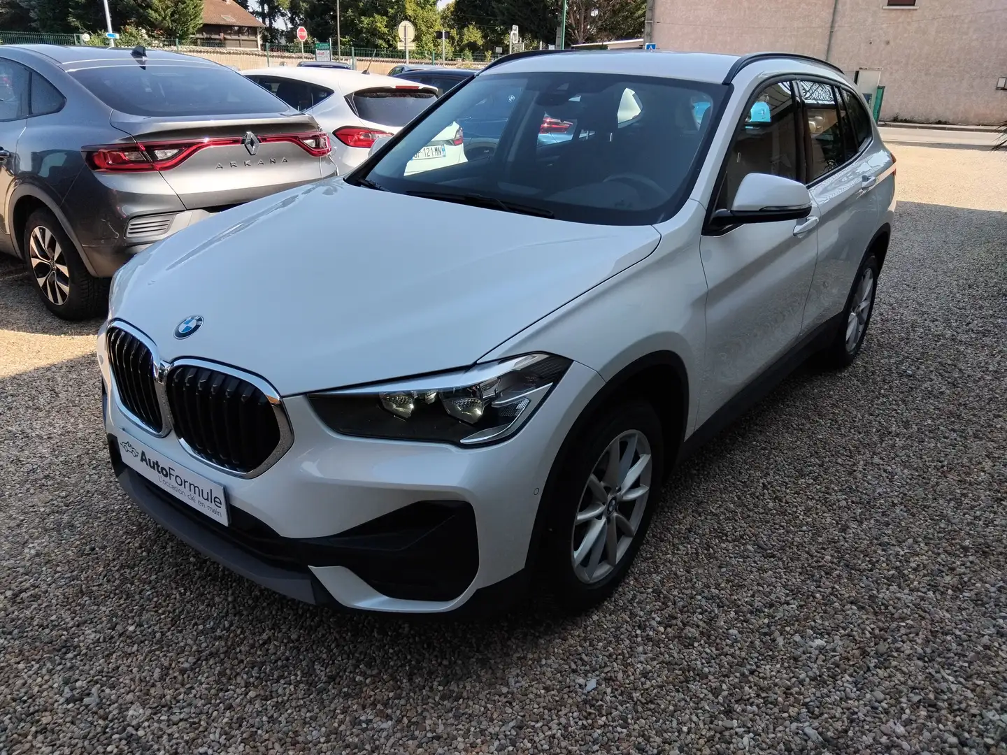 BMW X1 sDrive 16D 116ch Lounge (caméra + ...) 2021 Blanc - 2