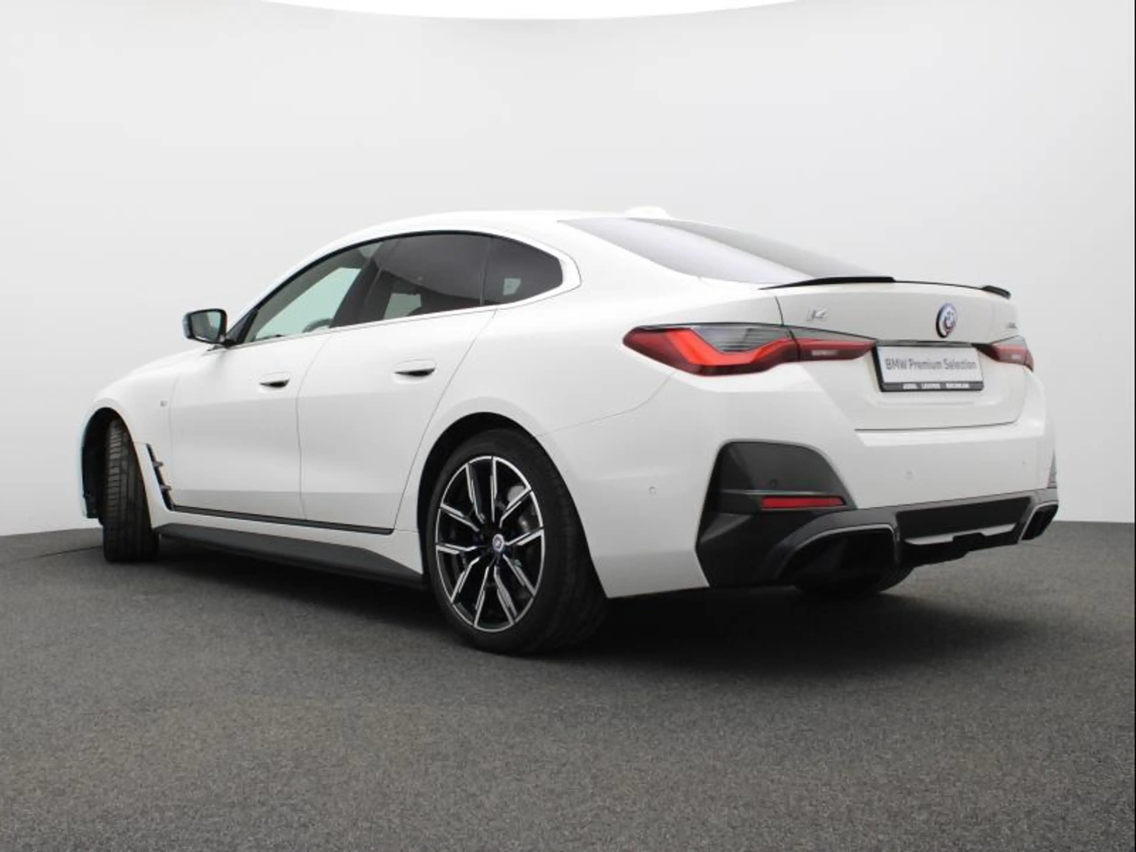 BMW i4 eDrive40 - M Pack - Gran Coupé — photo 5