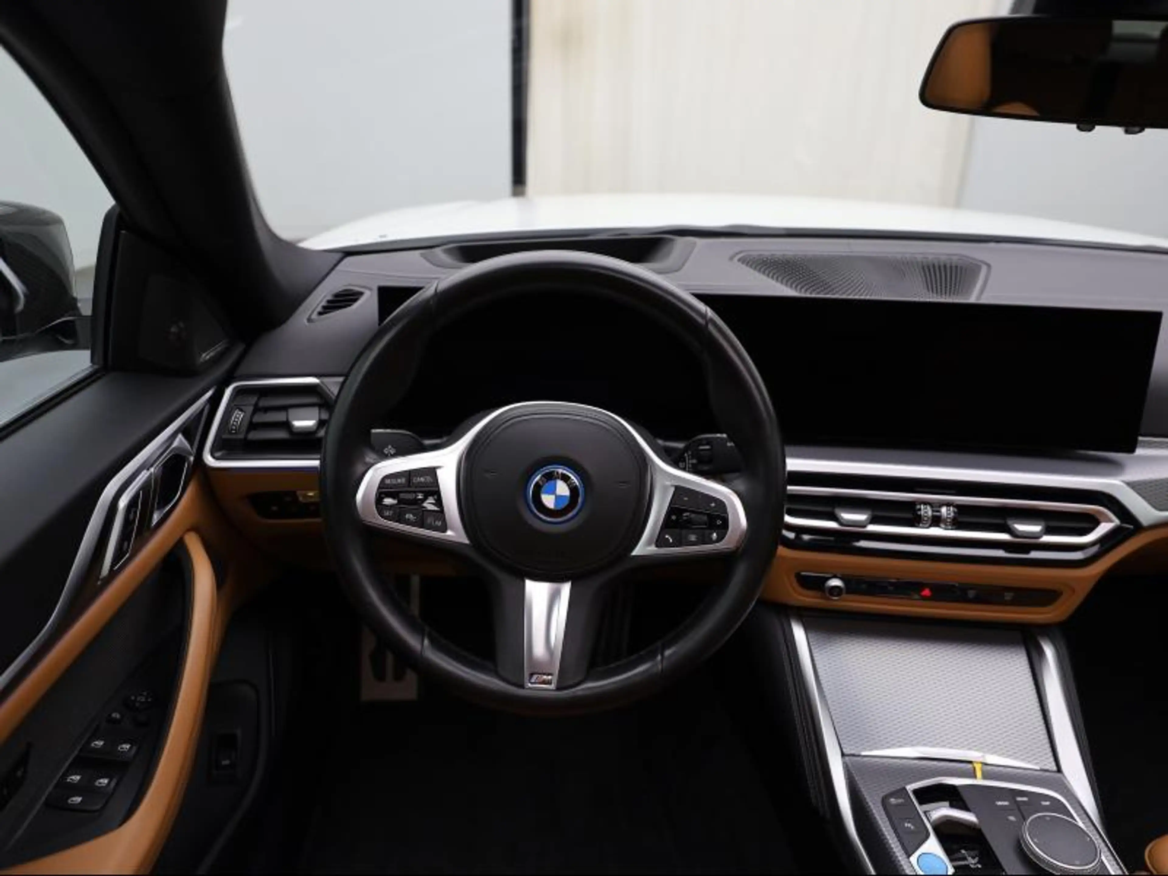 BMW i4 eDrive40 - M Pack - Gran Coupé — photo 9
