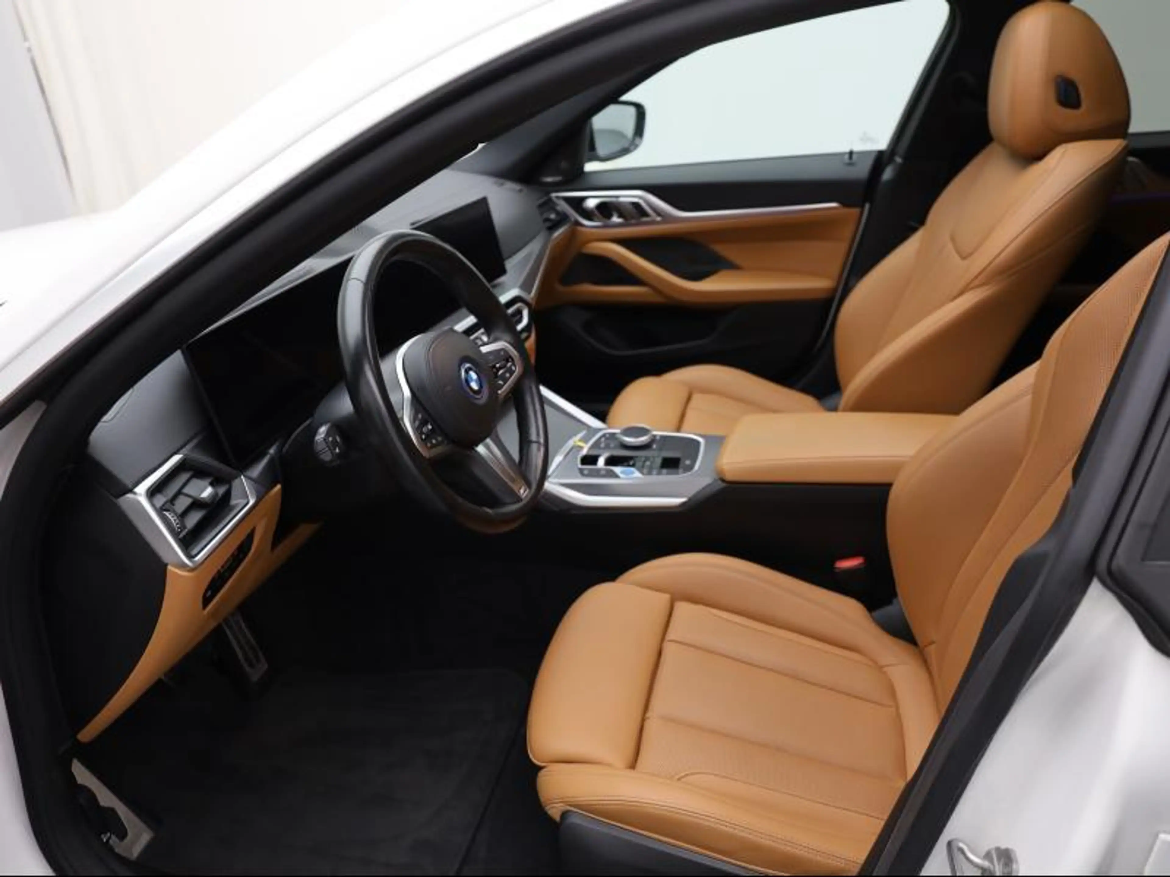BMW i4 eDrive40 - M Pack - Gran Coupé — photo 6