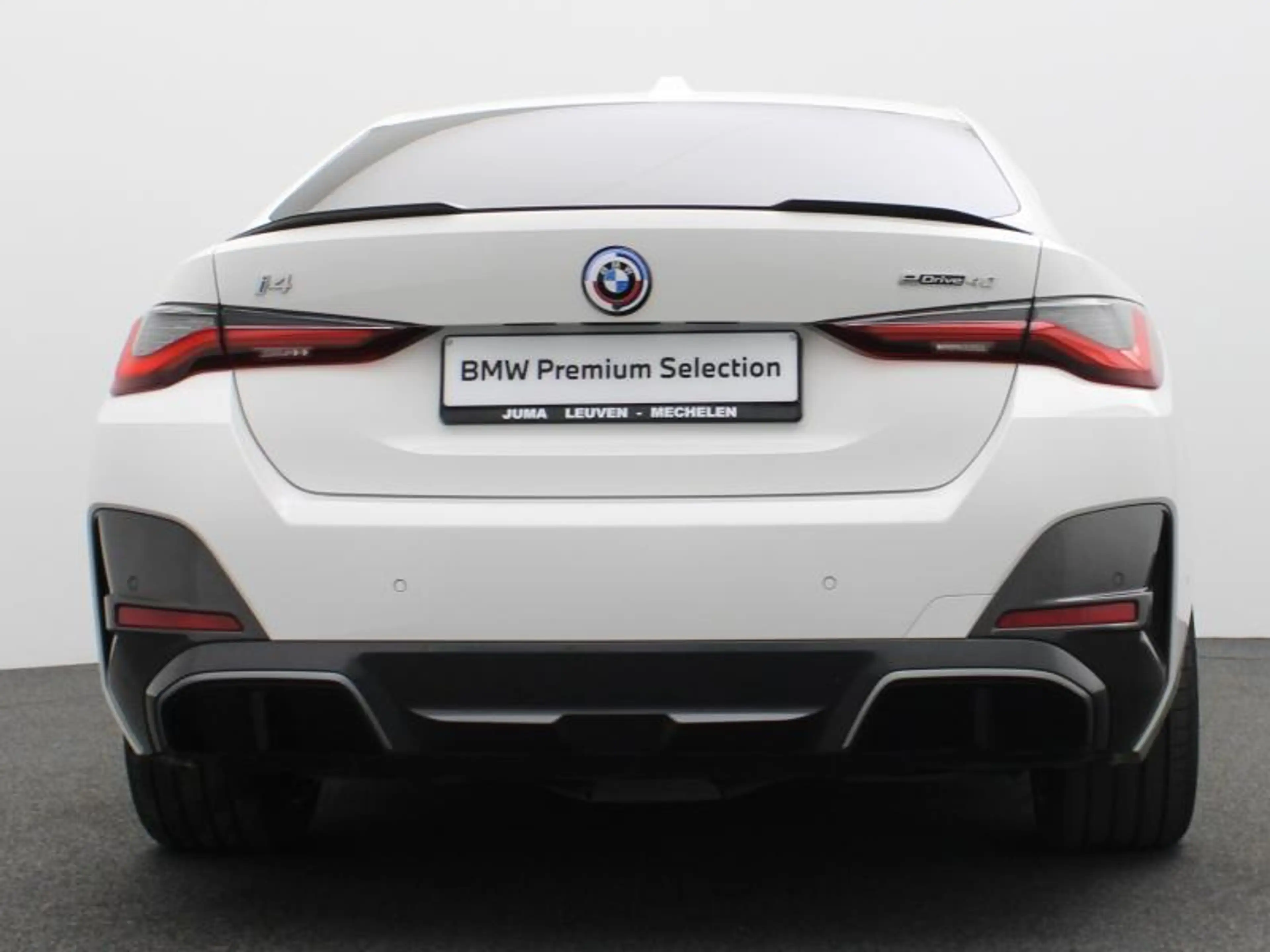 BMW i4 eDrive40 - M Pack - Gran Coupé — photo 4