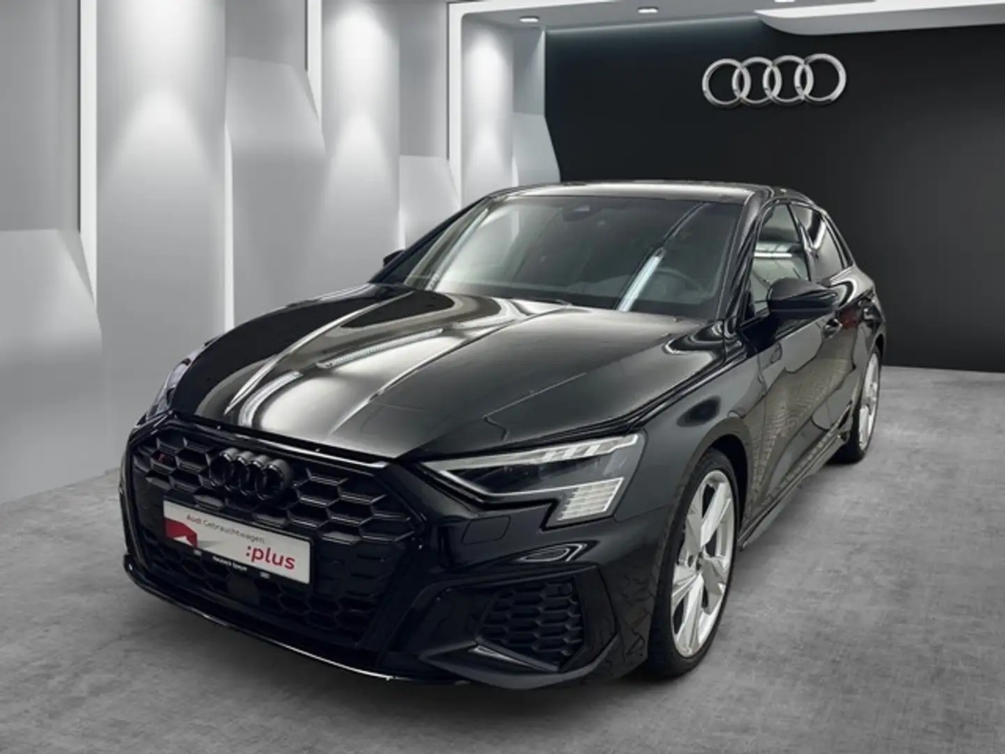 Audi S3 Sportback 2.0TFSI MATRIX RFK NAVI B&O SITZH Schwarz - 1