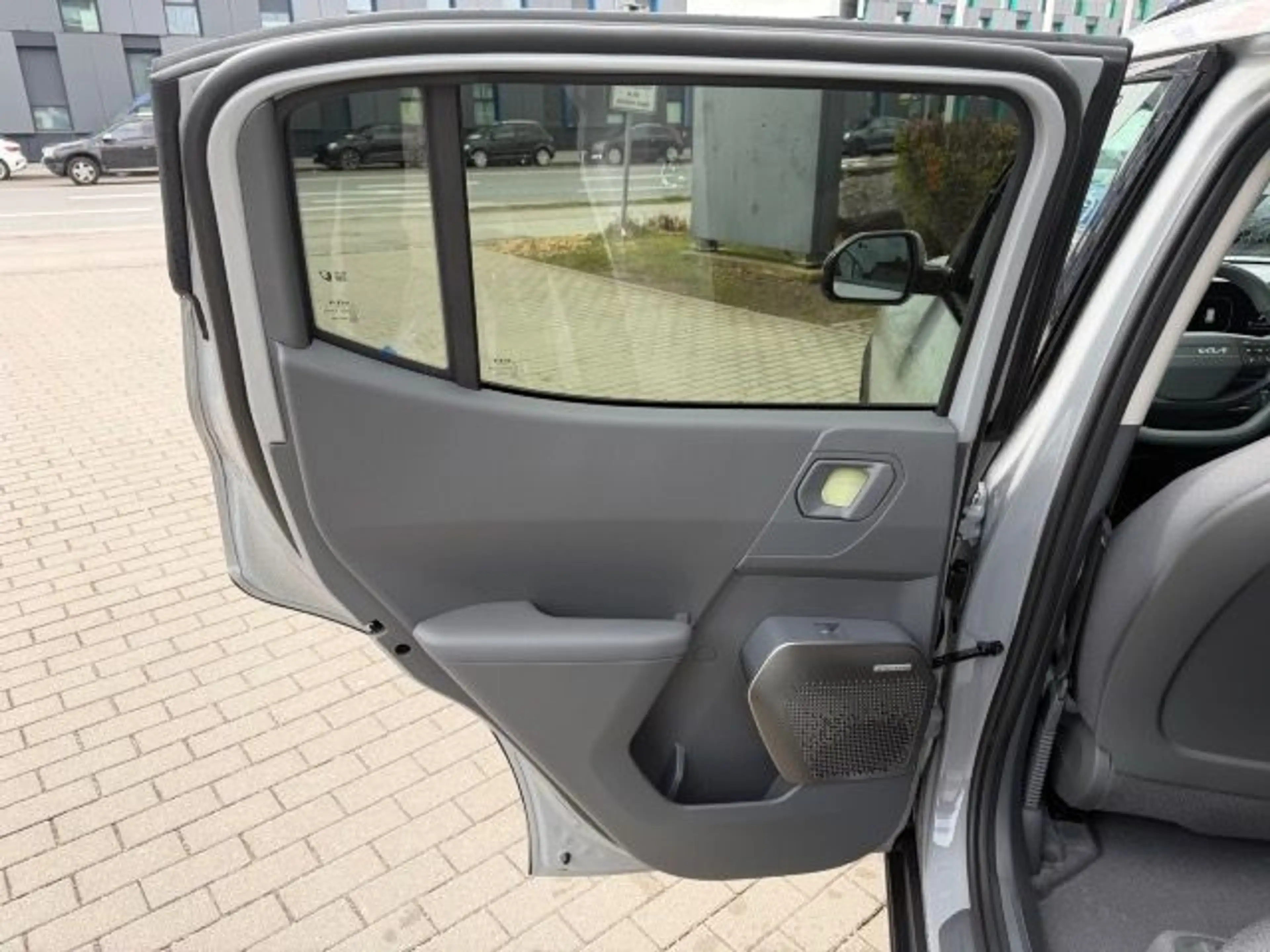 Kia EV2 42.2 kWh 4SITZ|EARTH|WINTER|TECHNO|DRIVE|18` — photo 22
