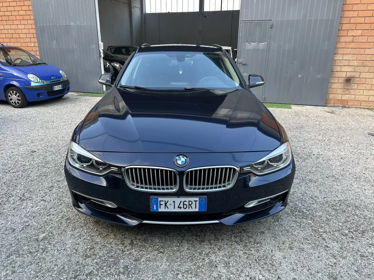 BMW 318 318d Gran Turismo Business auto E6 - 1