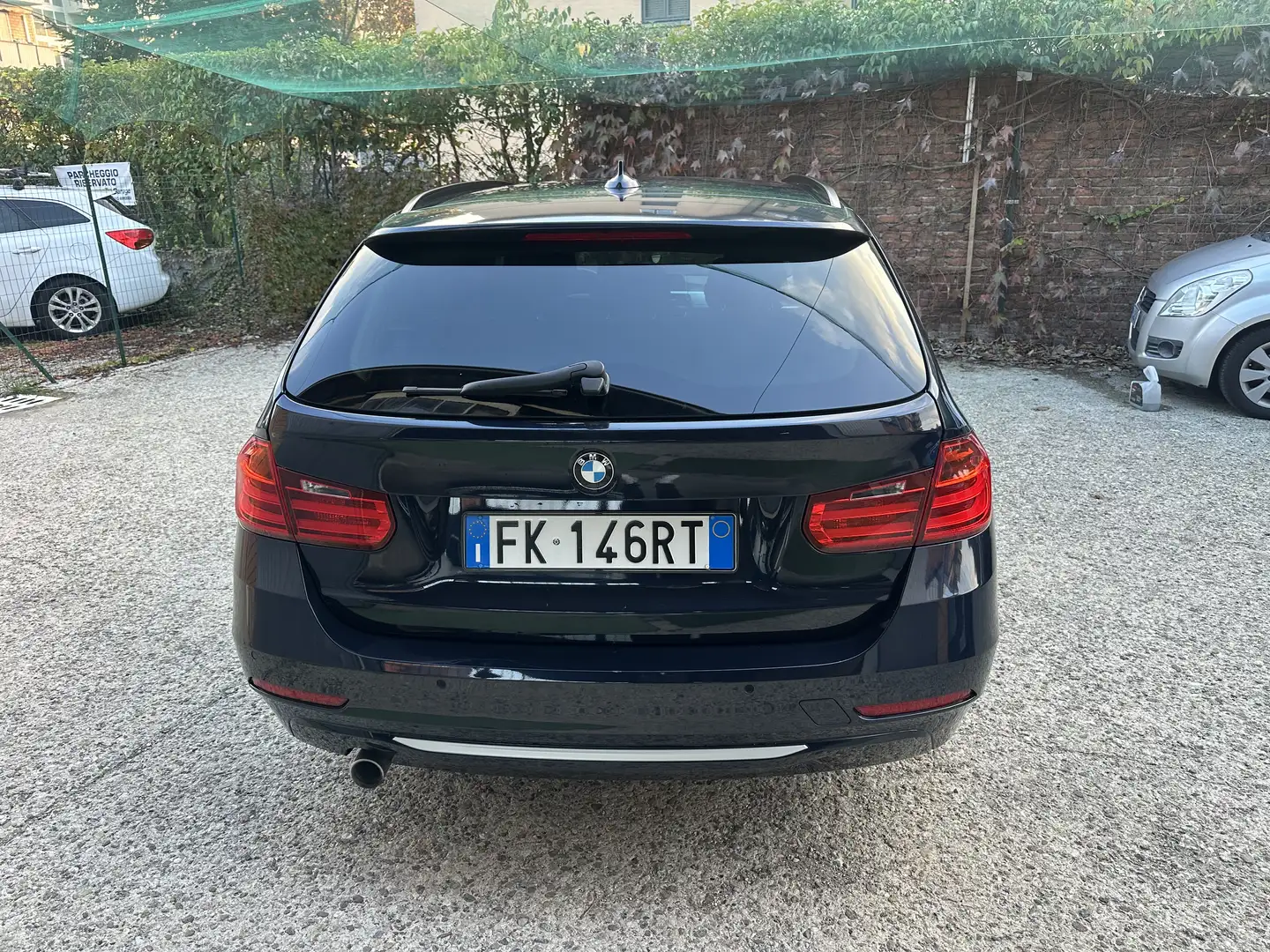 BMW 318 318d Gran Turismo Business auto E6 - 2