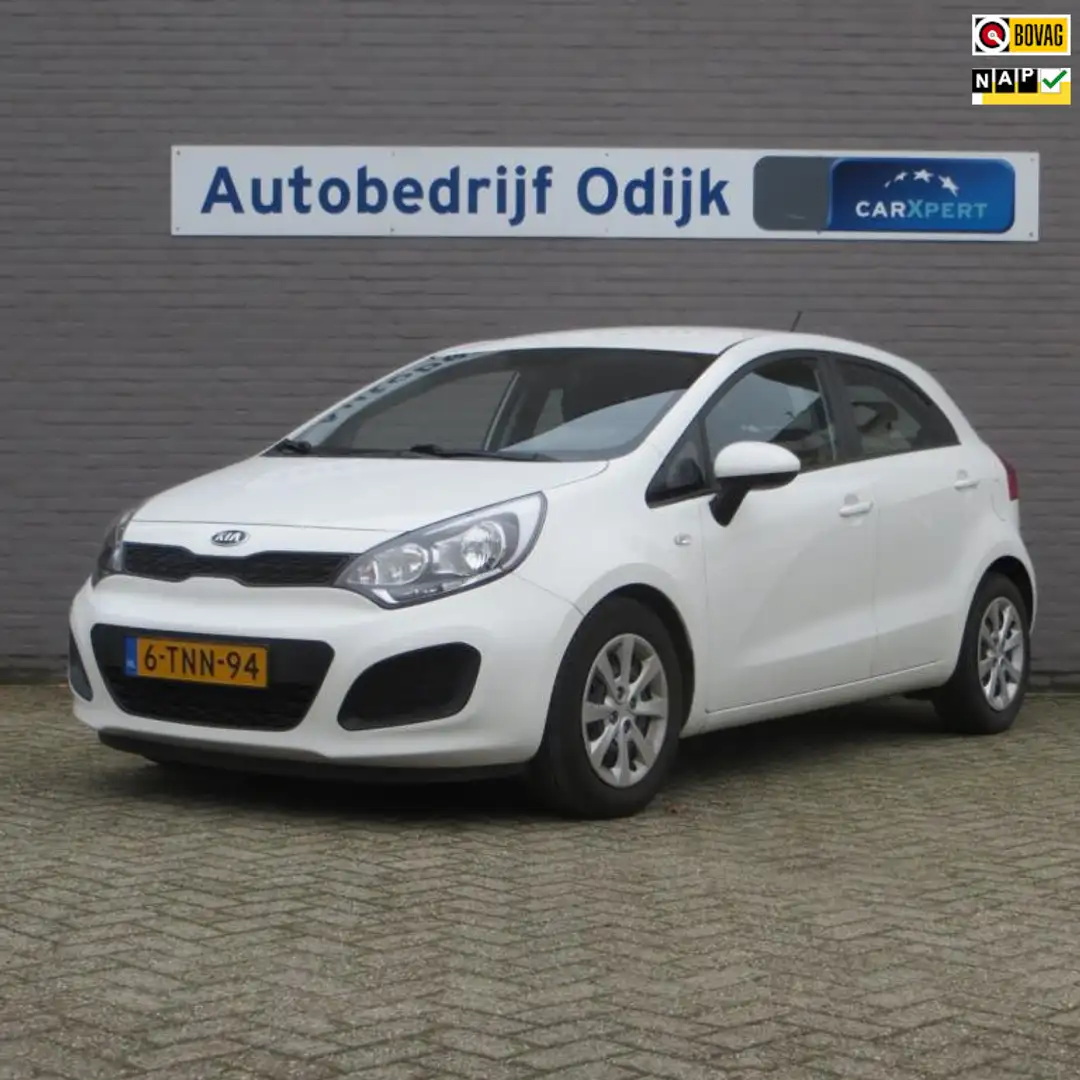 Kia Rio 1.2 CVVT ComfortLine van Eerste eigenaar!!! Wit - 1