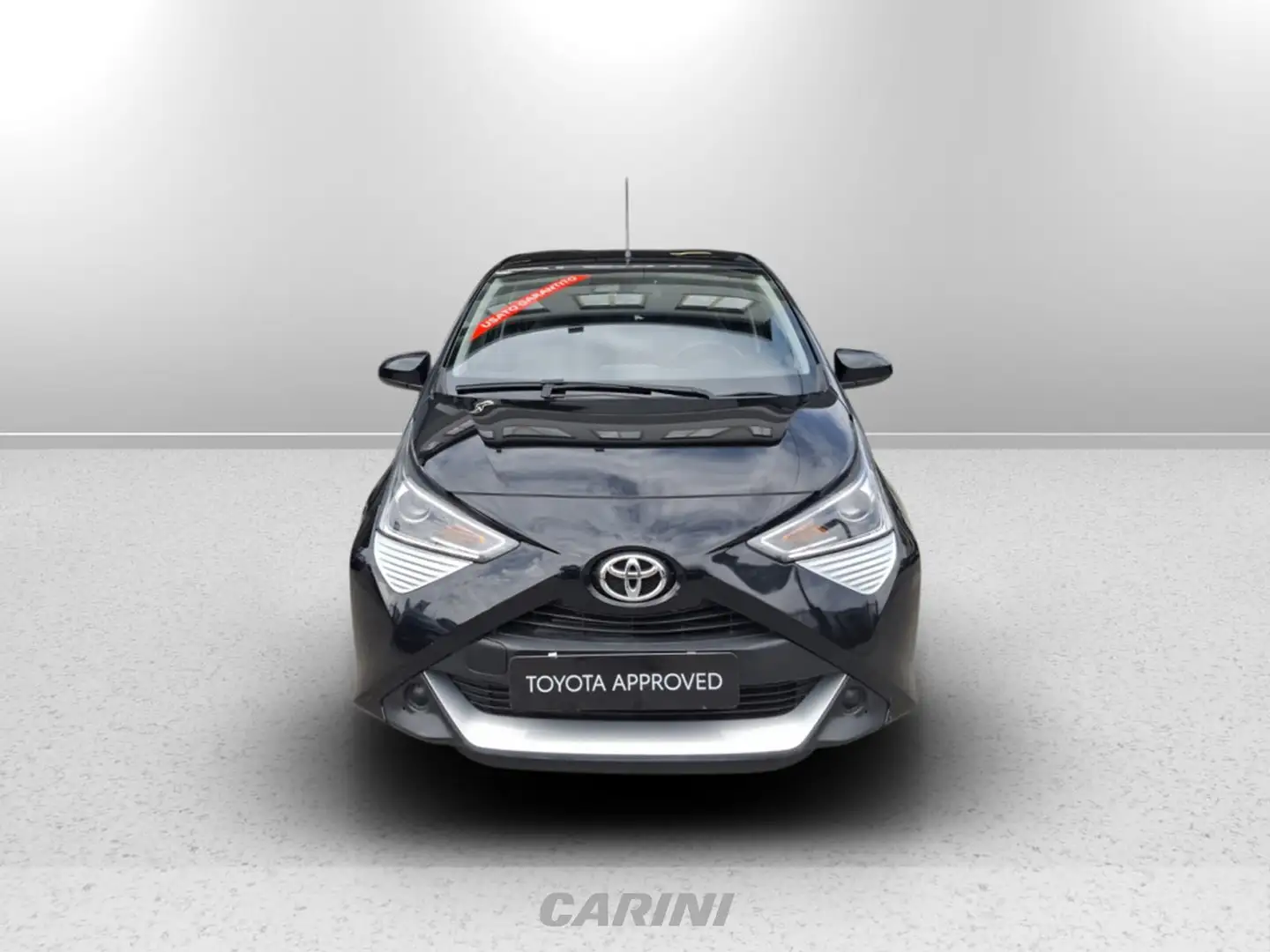 Toyota Aygo 5p 1.0 x-play 72cv Nero - 2