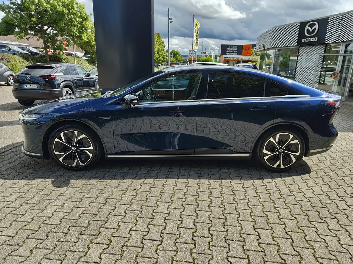 Mazda 6e EV 1AT RWD Takumi Plus Blau - 2