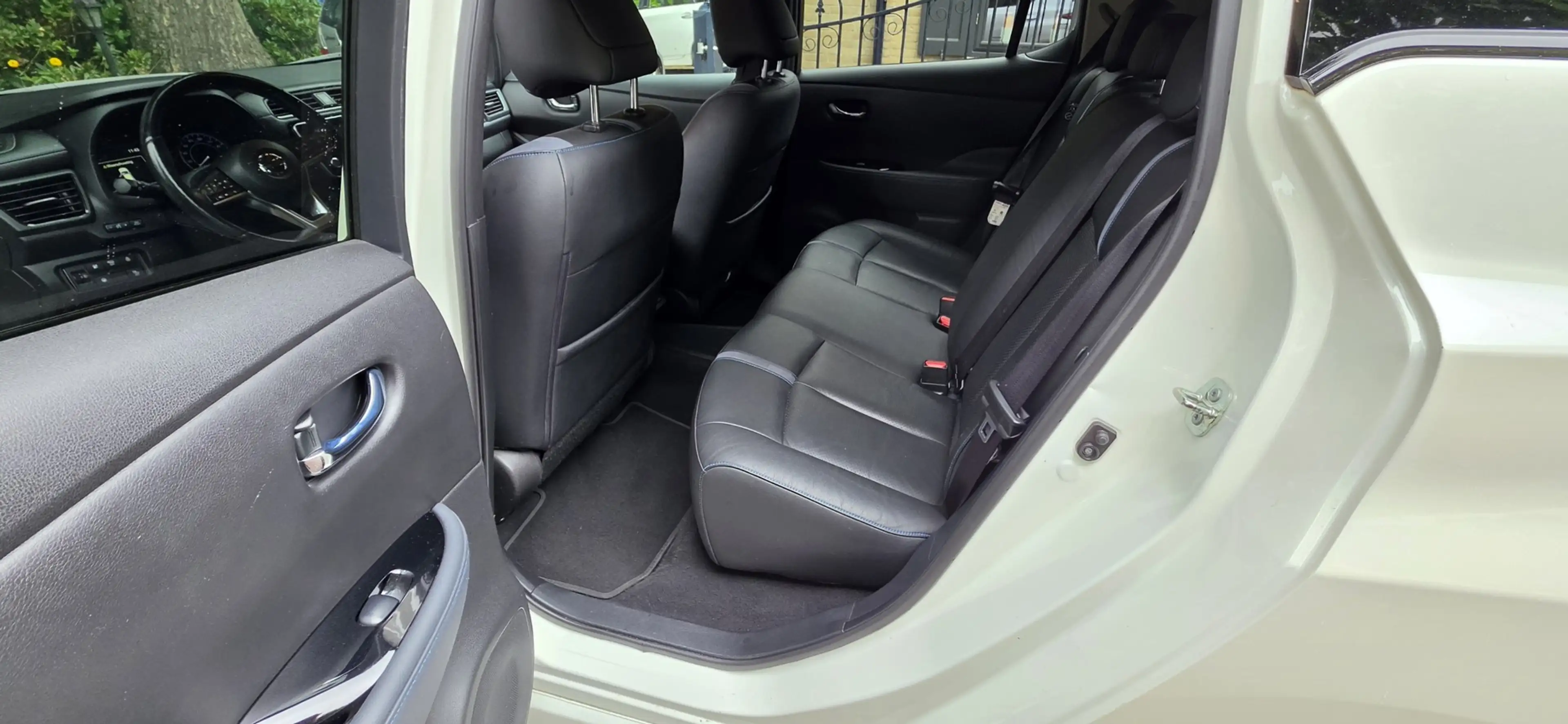 Nissan Leaf E+ Tekna 62 kWh — photo 10