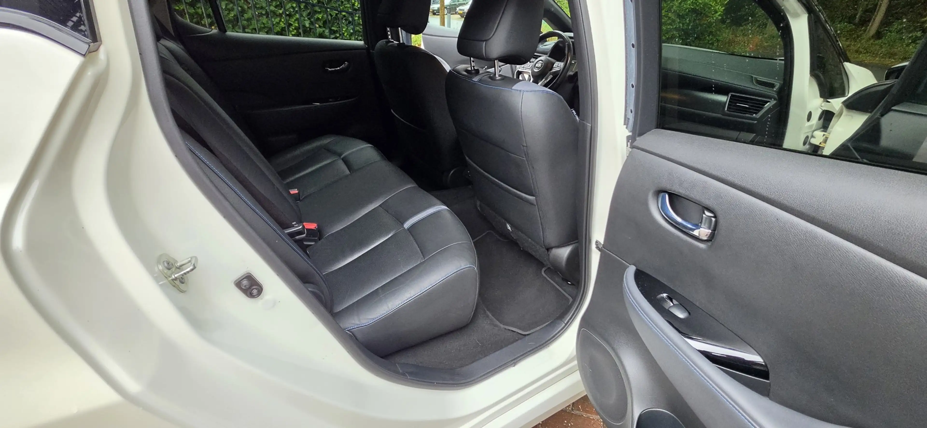 Nissan Leaf E+ Tekna 62 kWh — photo 11