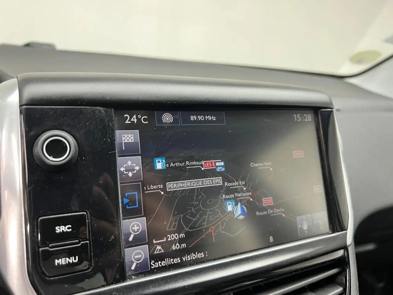 Peugeot 208 208 — photo 10