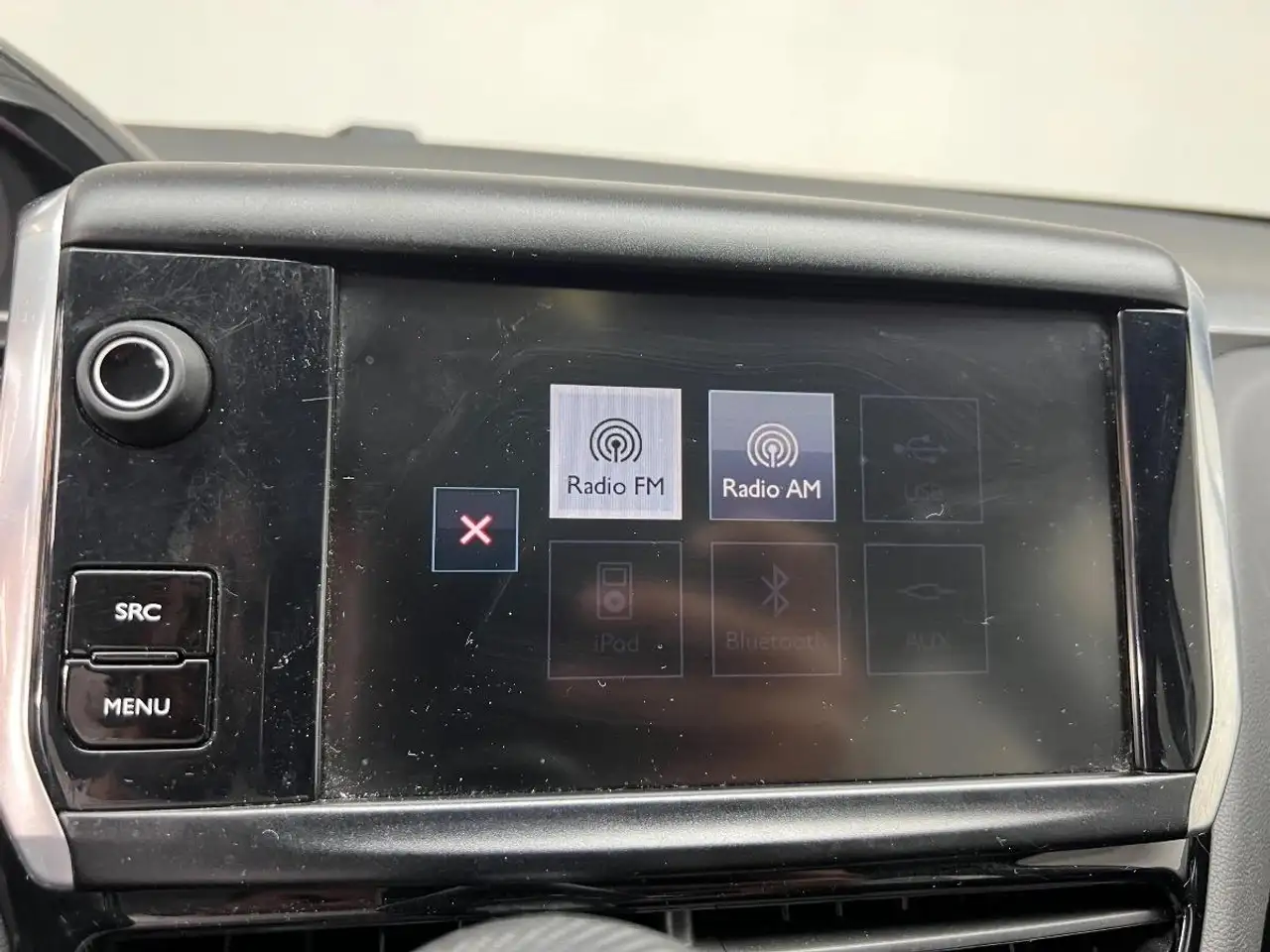 Peugeot 208 208 — photo 13