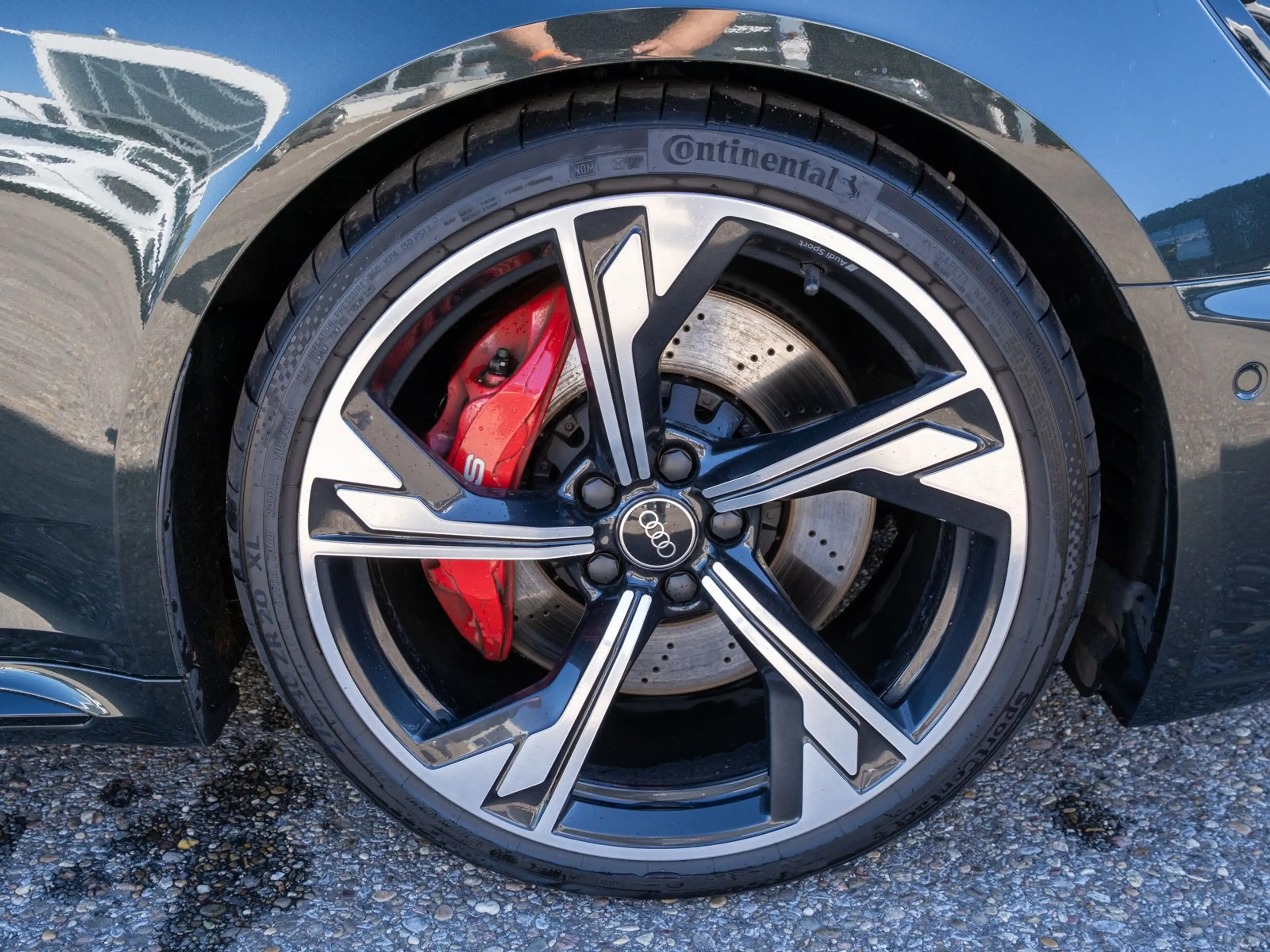 Audi RS4 tiptronic 360° PANO B&O RS-AGA 280kmh — photo 10