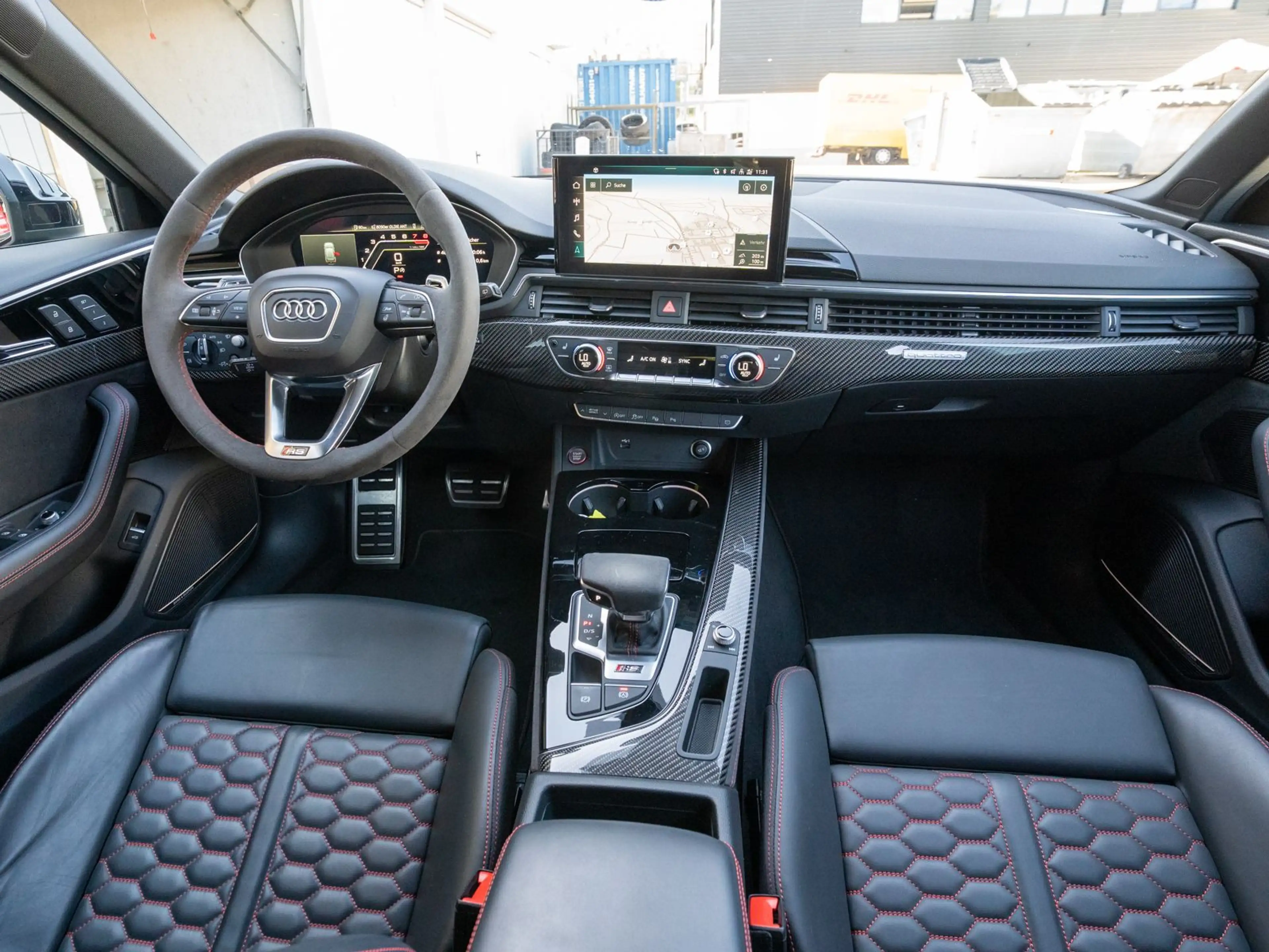 Audi RS4 tiptronic 360° PANO B&O RS-AGA 280kmh — photo 7