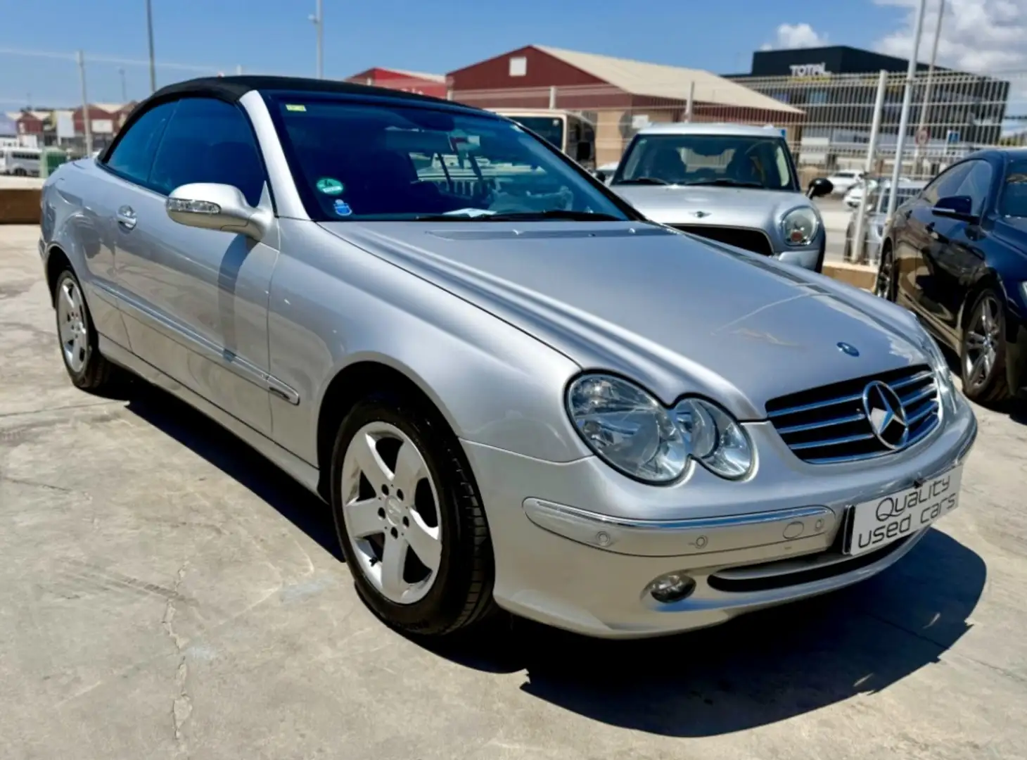 Mercedes-Benz CLK 200 Descapotable Automático de 2 Puertas Gris - 1