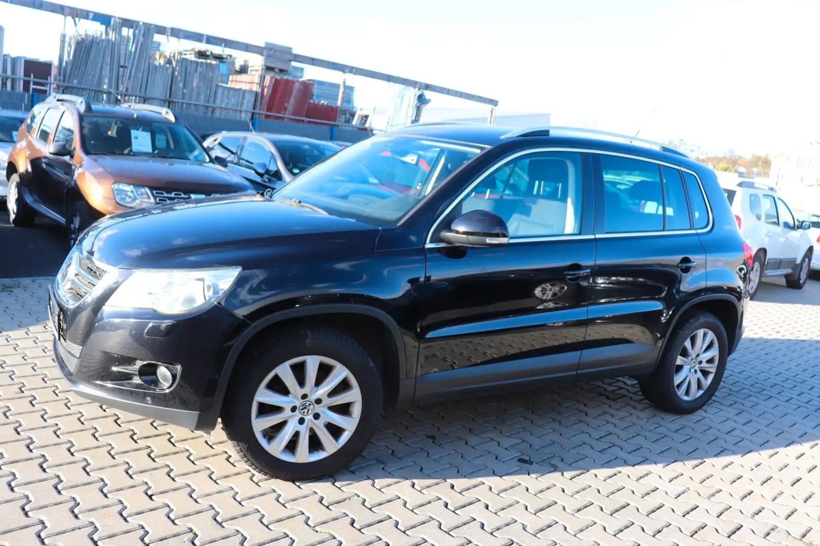 Volkswagen Tiguan Team BMT Negro - 2