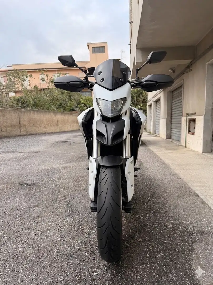 Ducati Hyperstrada - 2