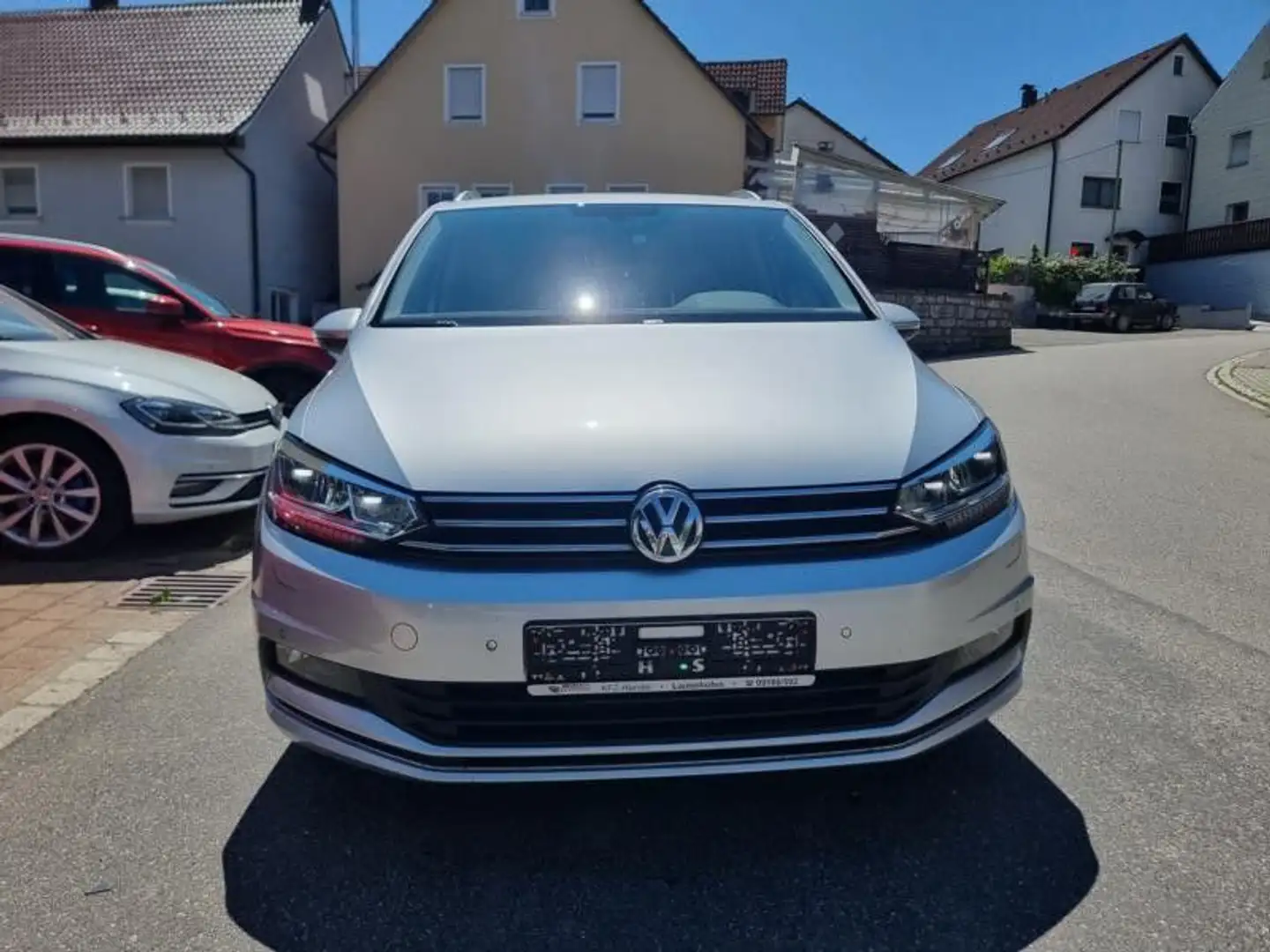 Volkswagen Touran 1.2 TSI JOIN 7-SITZE+LED+NAVI+1.HAND+ACC Silber - 2