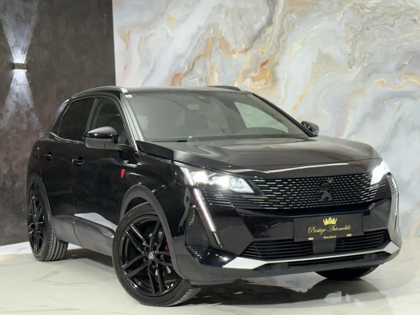 Peugeot 3008 BlueHDi 130 S GT * 2.BESITZ * ALL BLACK * AHK * Schwarz - 2