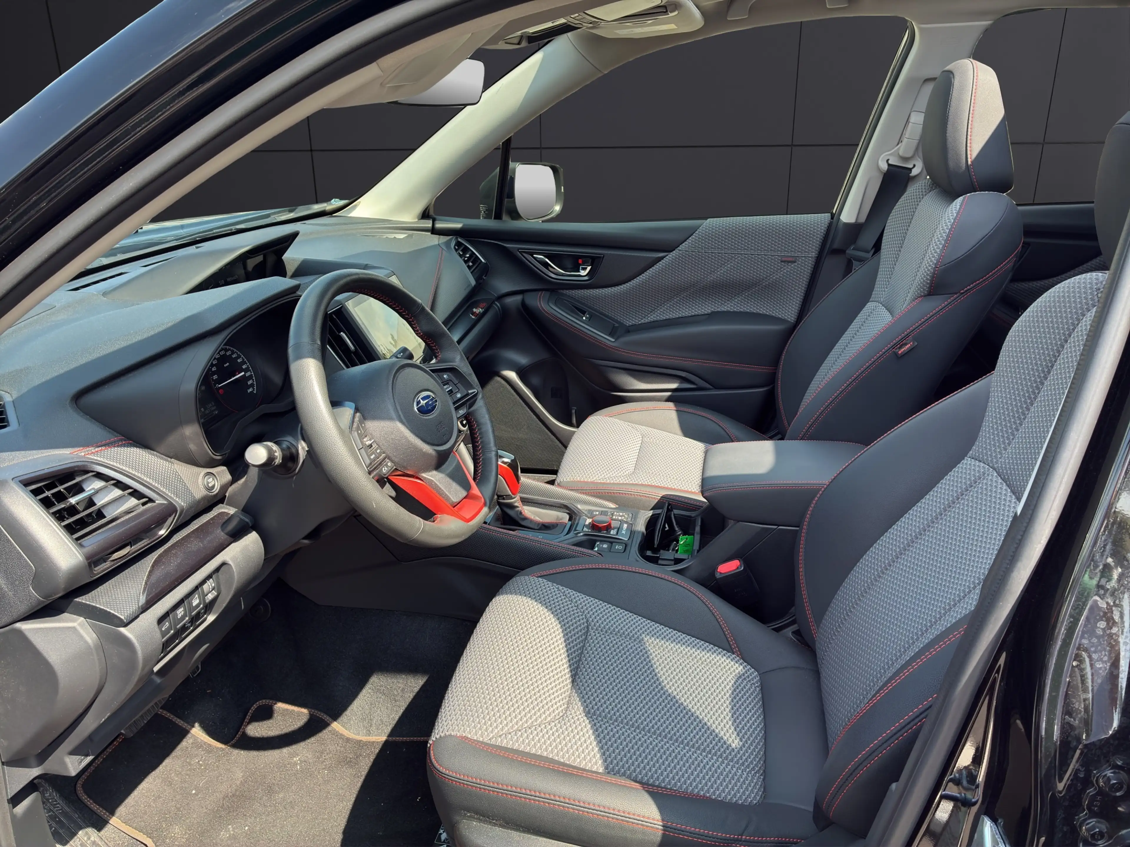 Subaru Forester 2.0ie Mild-Hybrid Edition Exclusive Cross — photo 9