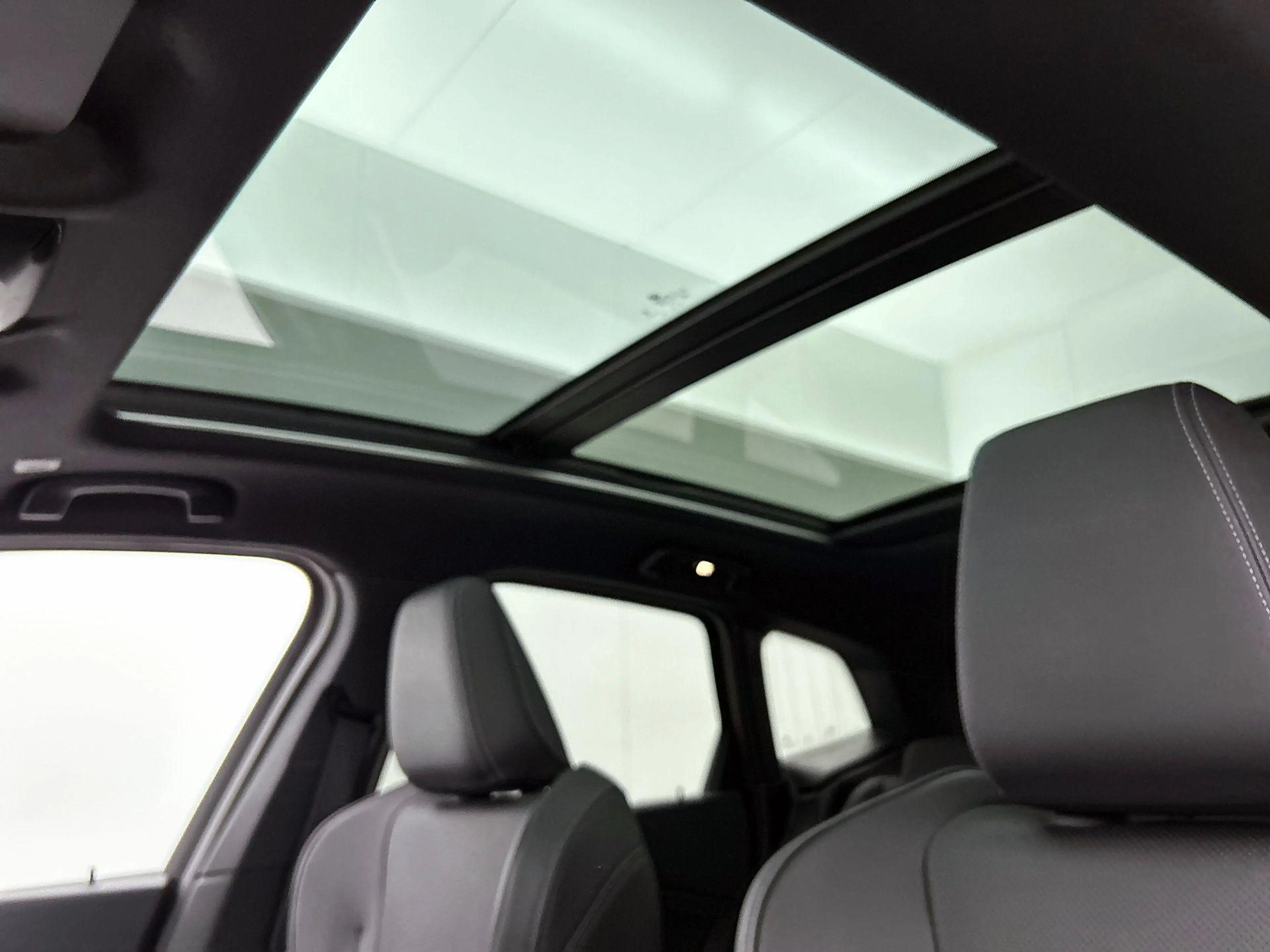 BMW 225 2-serie Active Tourer 225e xDrive M-SPORT | PANO | — photo 4