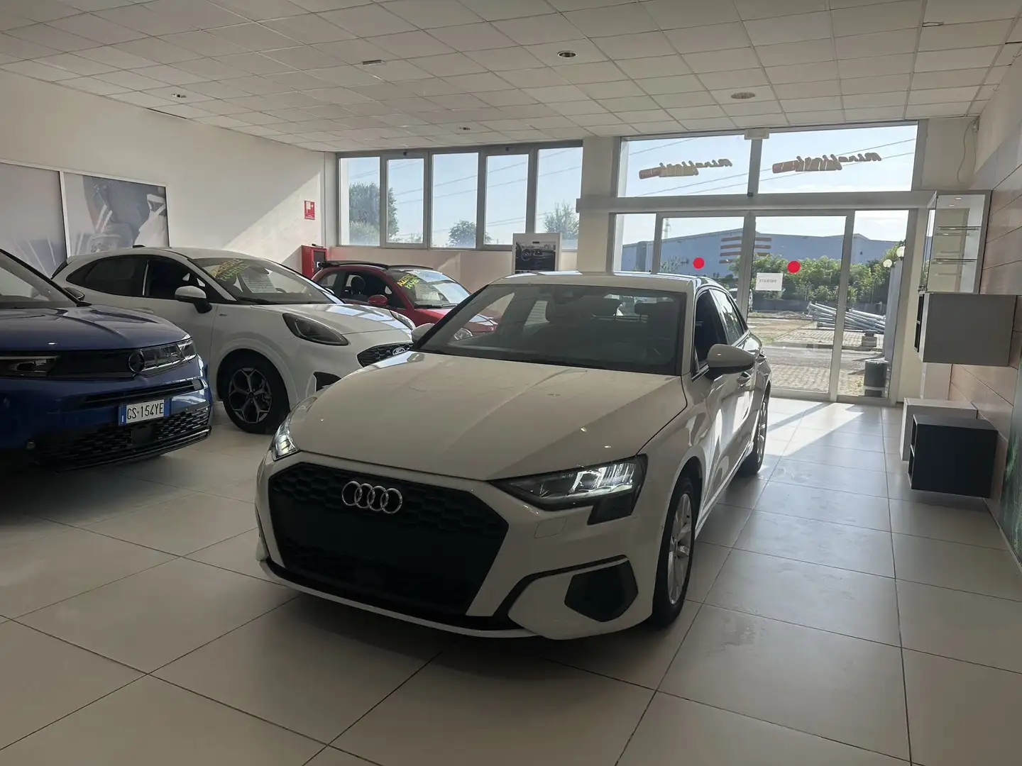 Audi A3 SPB 30 1.0 TFSI S tronic MHEV 110CV Bianco - 2