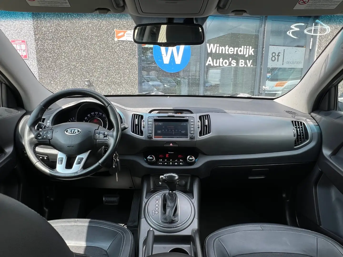 Kia Sportage 2.0 X-ecutive Plus Pack Automaat Clima Cruise Navi Gris - 2