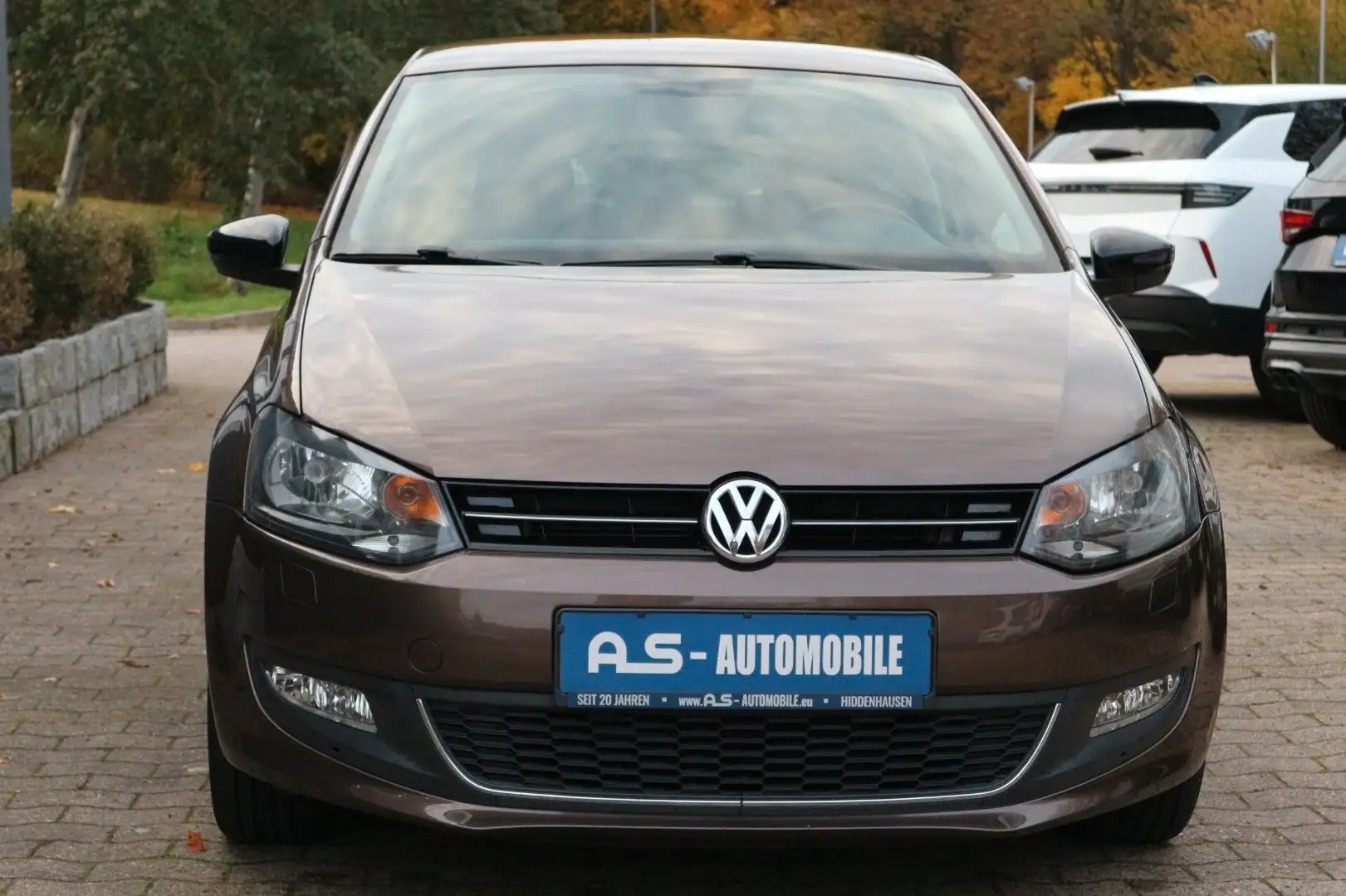 Volkswagen Polo V Style *NAVI/KLIMAAUTO/SHZ* Braun - 2