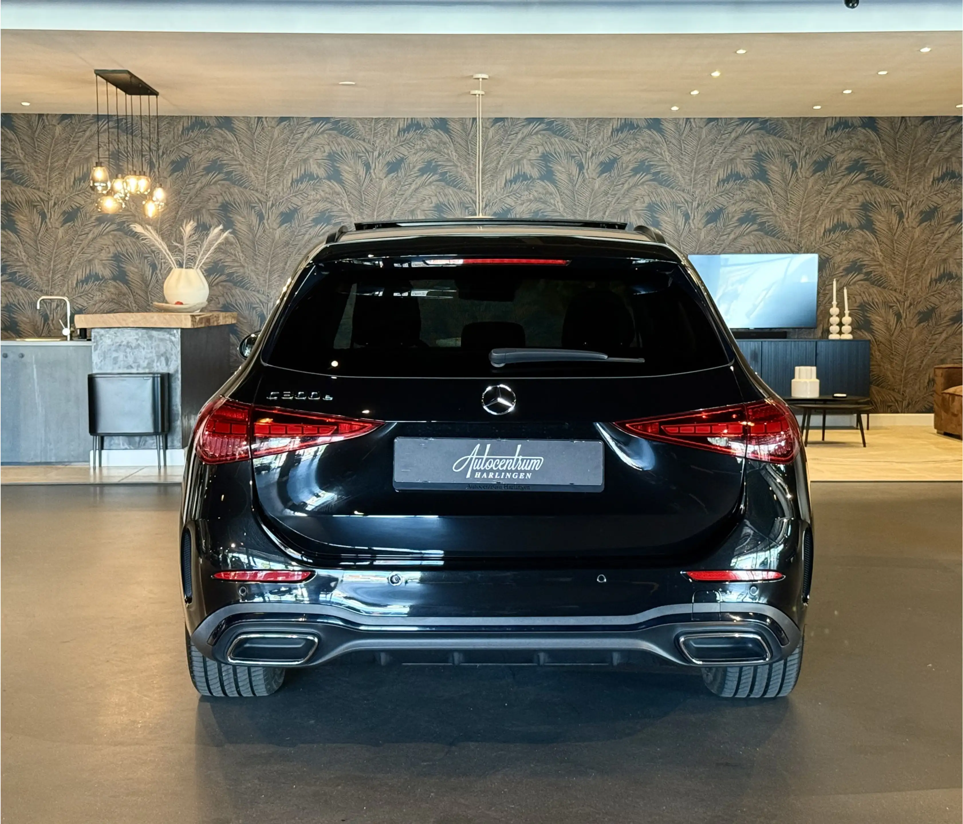 Mercedes-Benz C 300 Estate e AMG I Pano I 2x Memory I Camera — photo 4