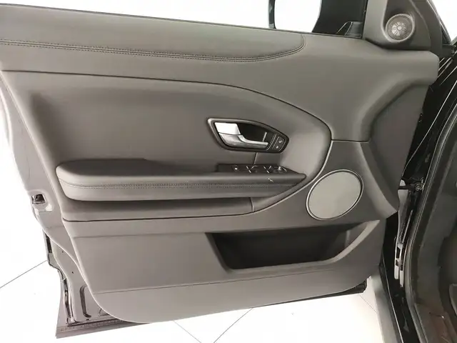 Land Rover Range Rover Evoque view 12