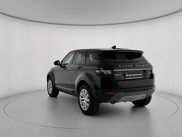 Land Rover Range Rover Evoque view 3