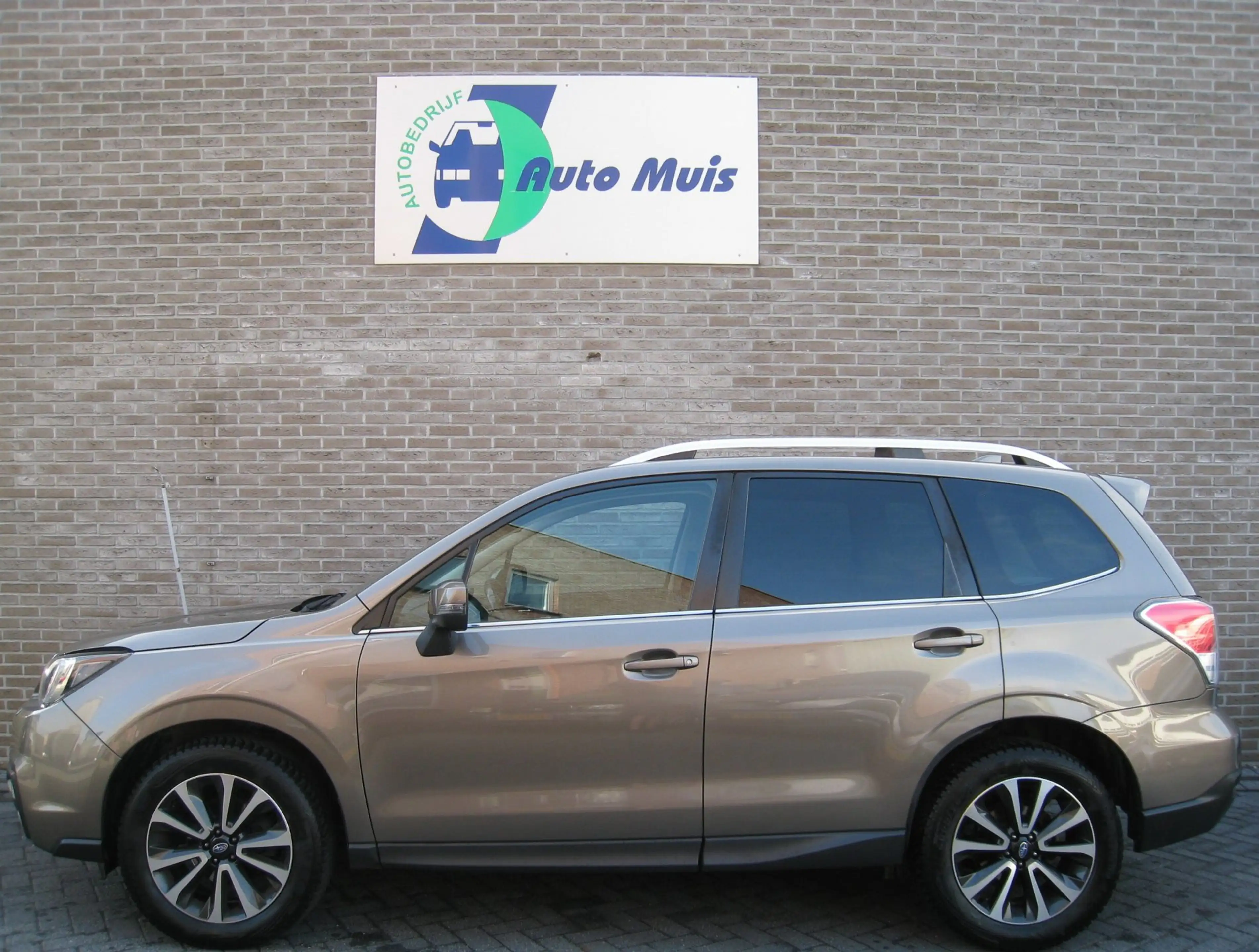 Subaru Forester 2.0 Premium - Leder - Schuifdak - Trekhaak - — photo 32