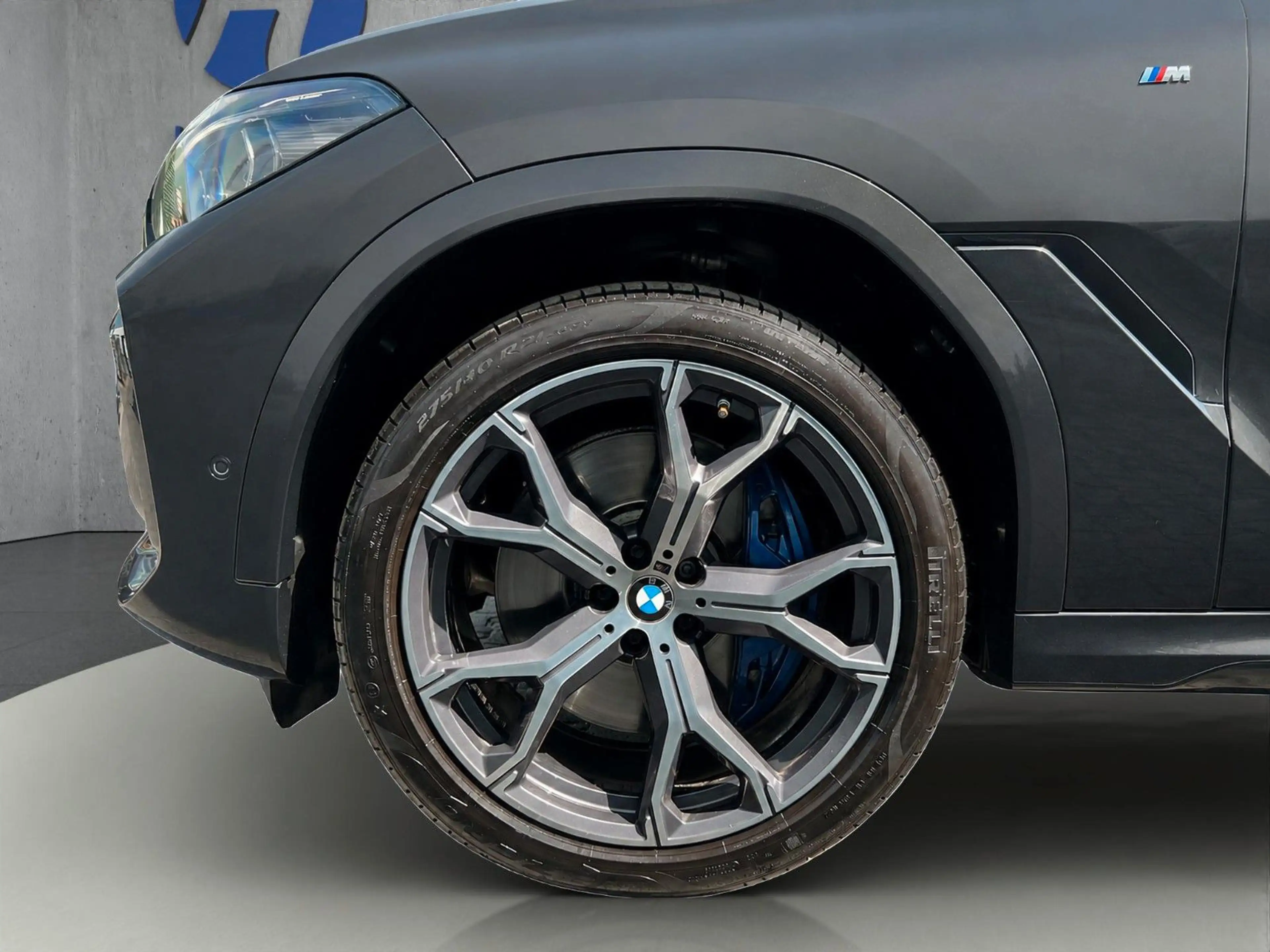 BMW X6 40d xD M Sport PanoSky Laser ACC 360° HUD H&K — photo 10