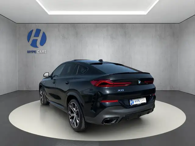 BMW X6 view 5