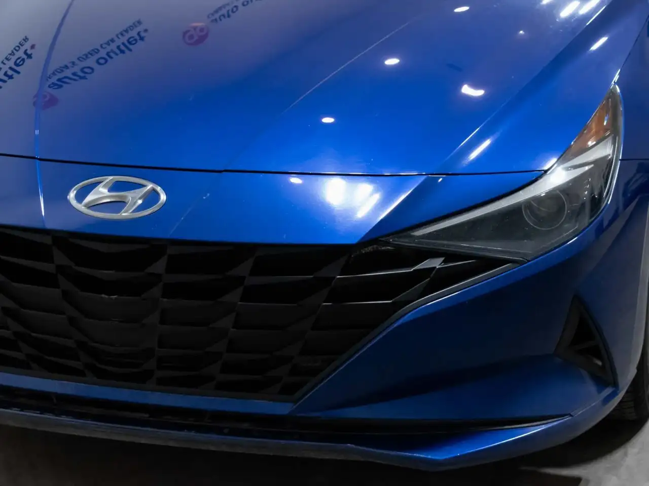 Hyundai ELANTRA fotografie Hyundai ELANTRA