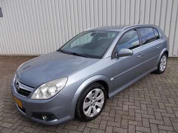 2.2-16V Executive ( APK KEURING BIJ AFLEVERING! )