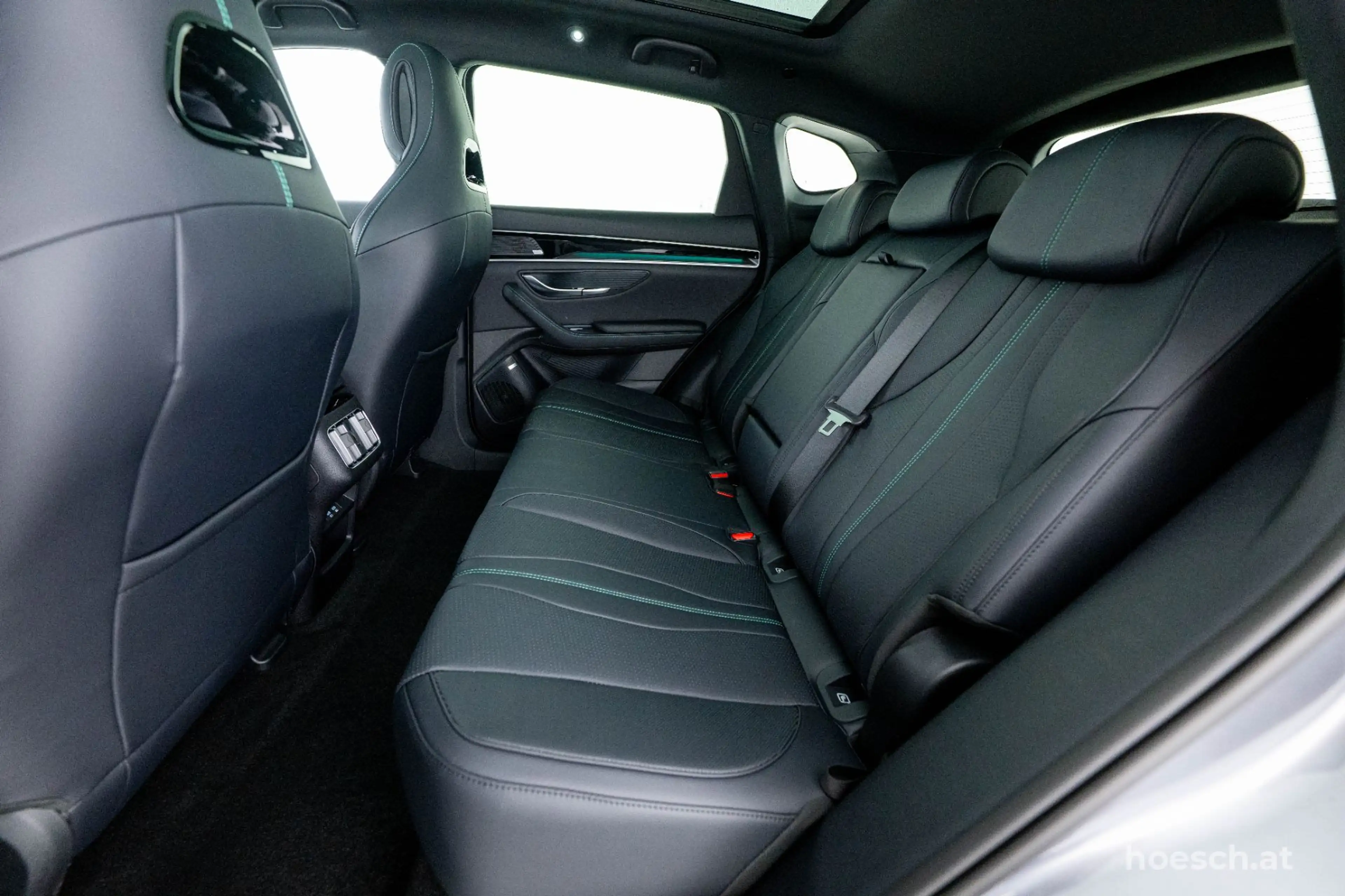 BYD Seal U DM-i BOOST HEAD-UP PANO LEDER NEUWAGEN ++ — photo 7