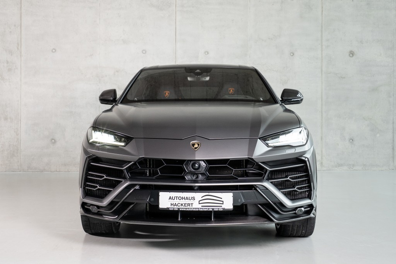 Lamborghini Urus V8 Panorama Full Carbon Akrapovic — photo 3