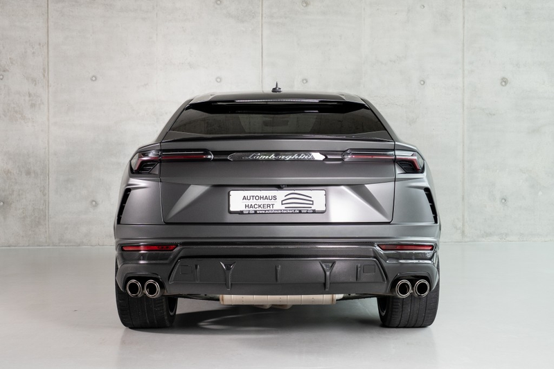 Lamborghini Urus V8 Panorama Full Carbon Akrapovic — photo 7
