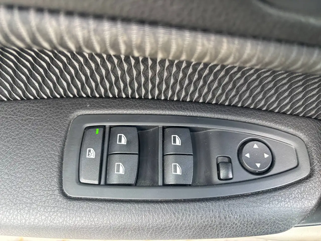 BMW 118 — photo 11 sur 15