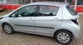 Toyota Yaris 1.5 Full Hybrid Asp.Navi en Afneembare Trekhaak Grijs - thumbnail 2