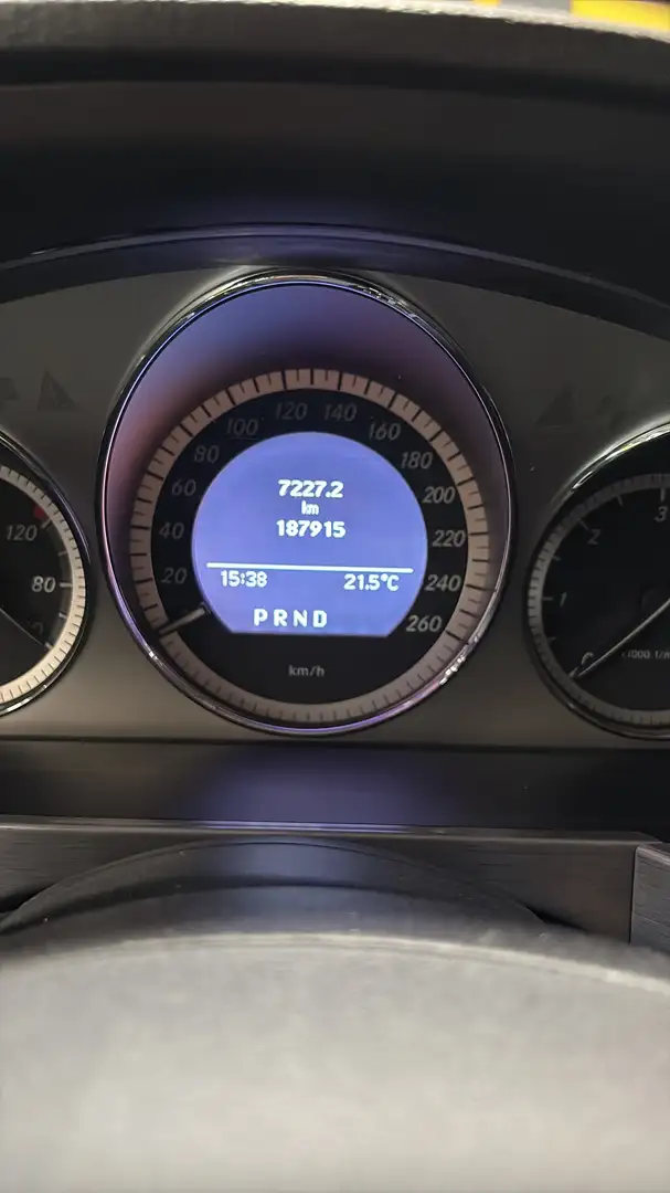 Mercedes-Benz 320 GLK 320 CDI 4MATIC Aut. Silber - 1